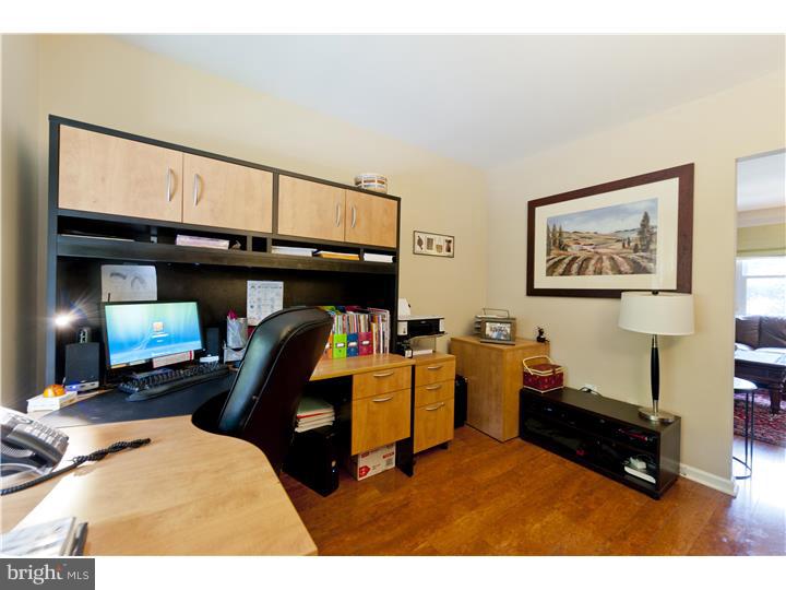 EAGLE CROSSING - Residential Lease