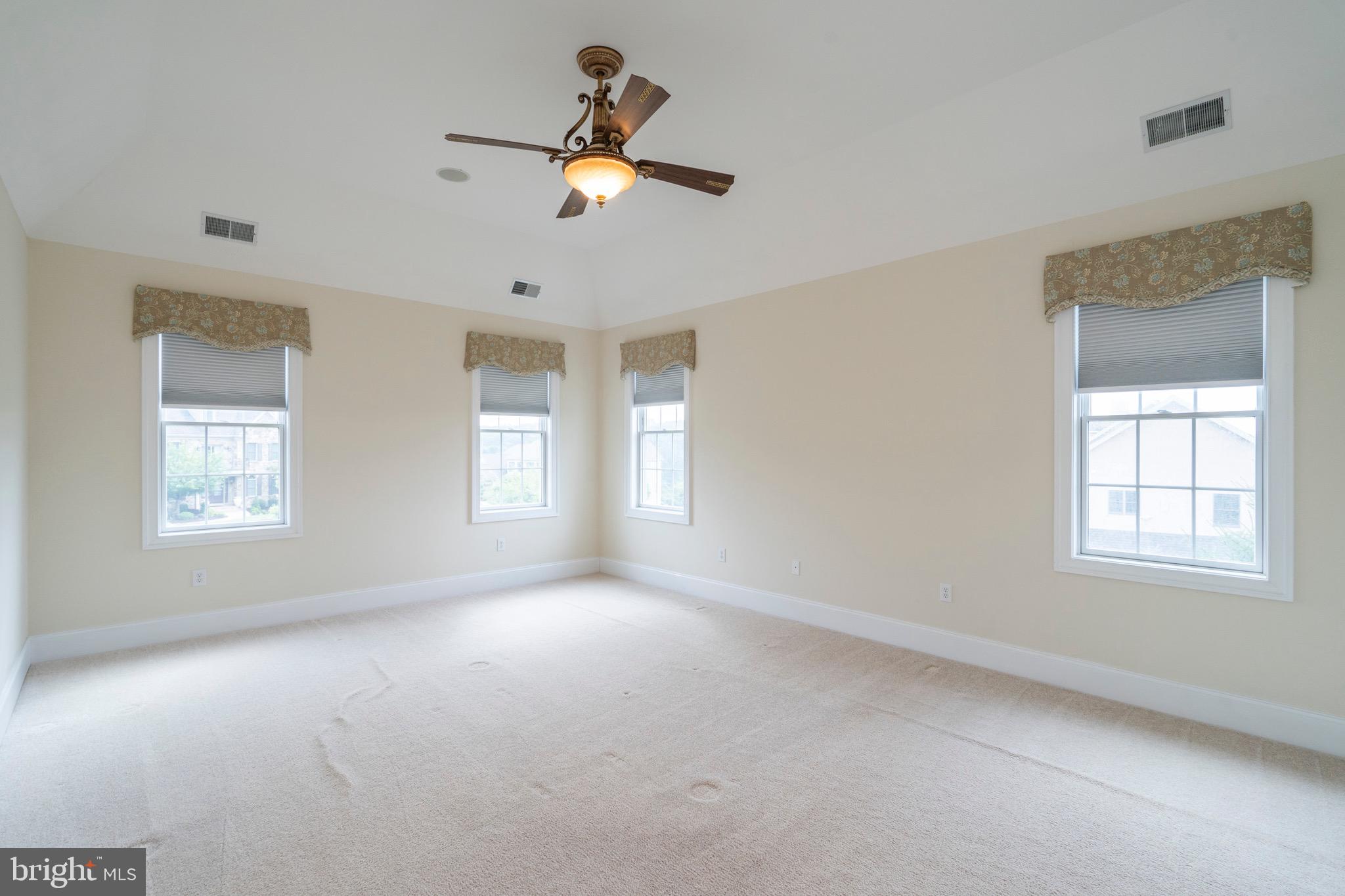 PARKER PRESERVE - Residential