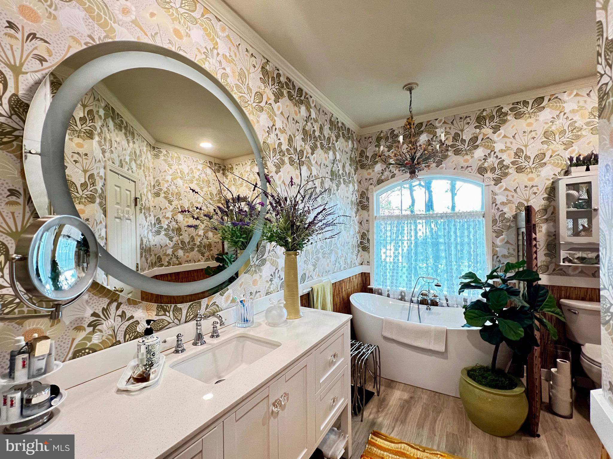 WINDSOR CROSSING - Residential