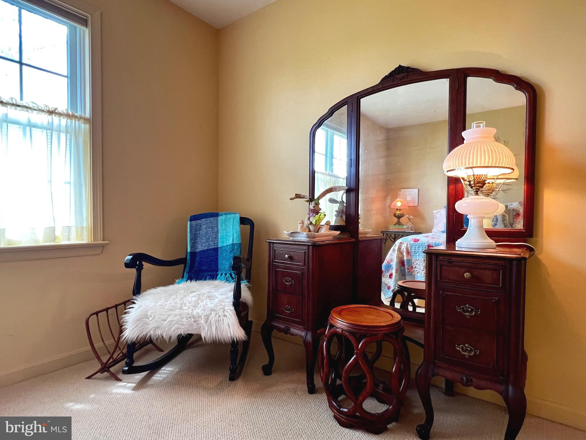 WINDSOR CROSSING - Residential