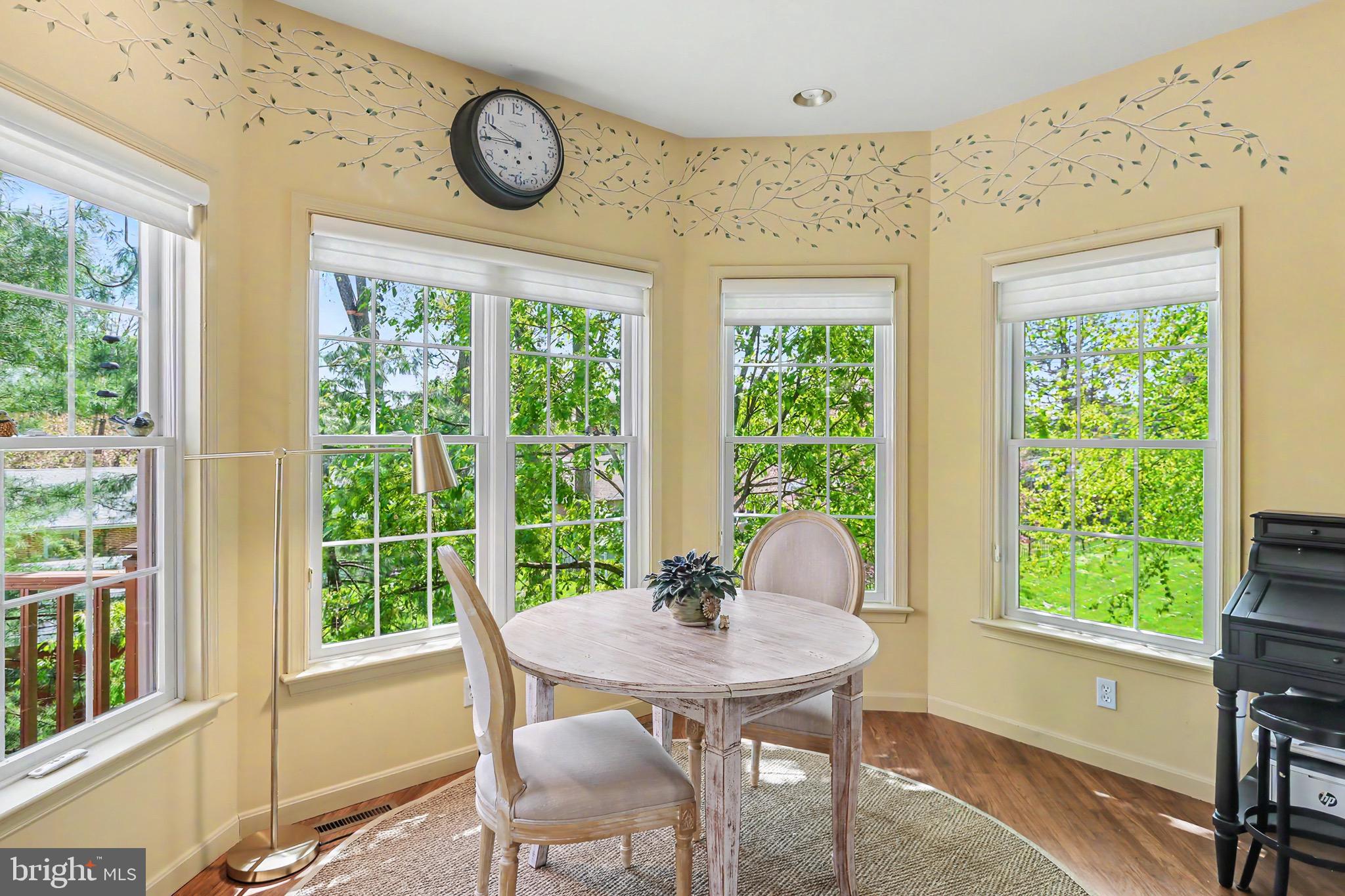 WINDSOR CROSSING - Residential