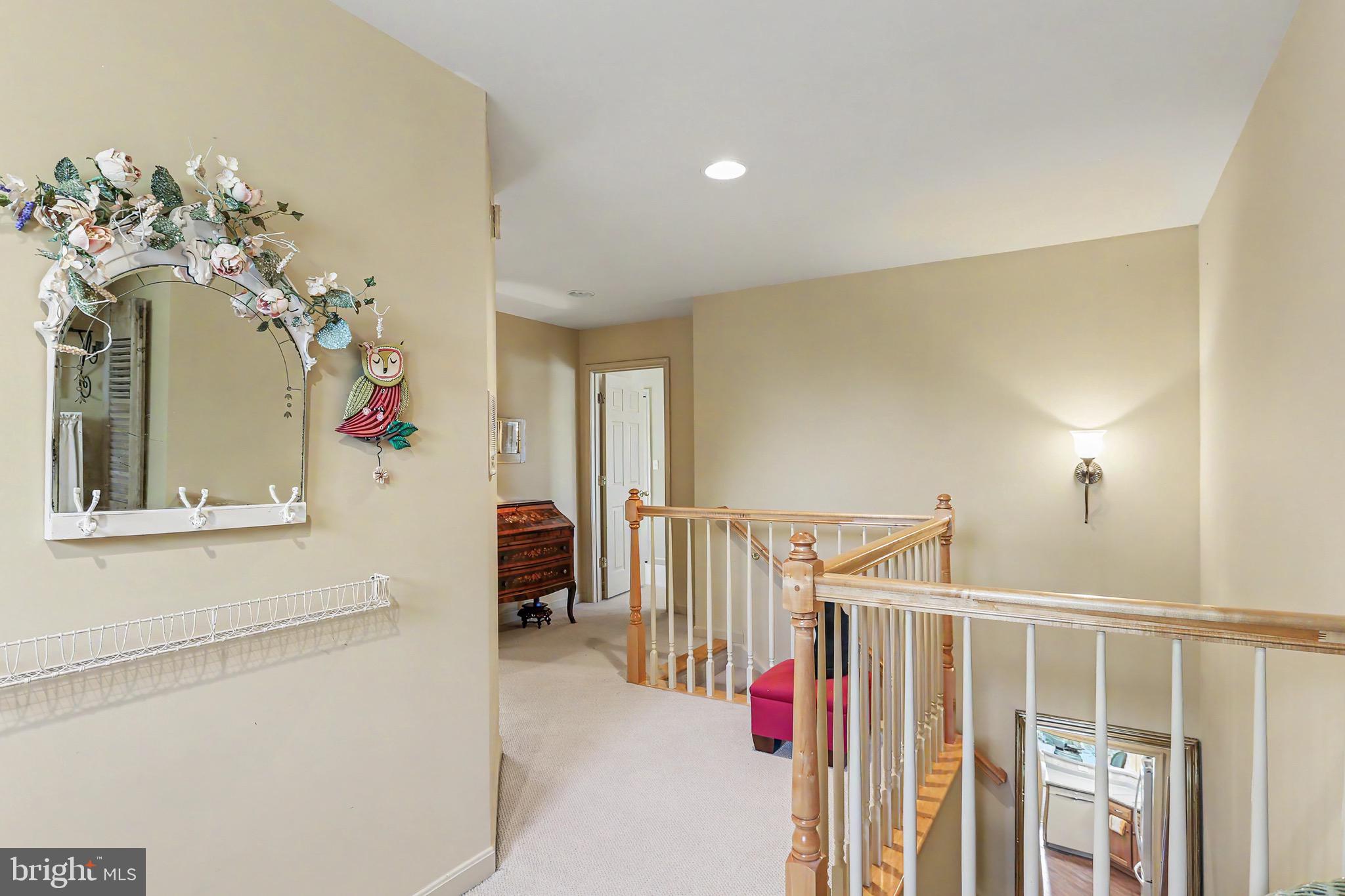 WINDSOR CROSSING - Residential