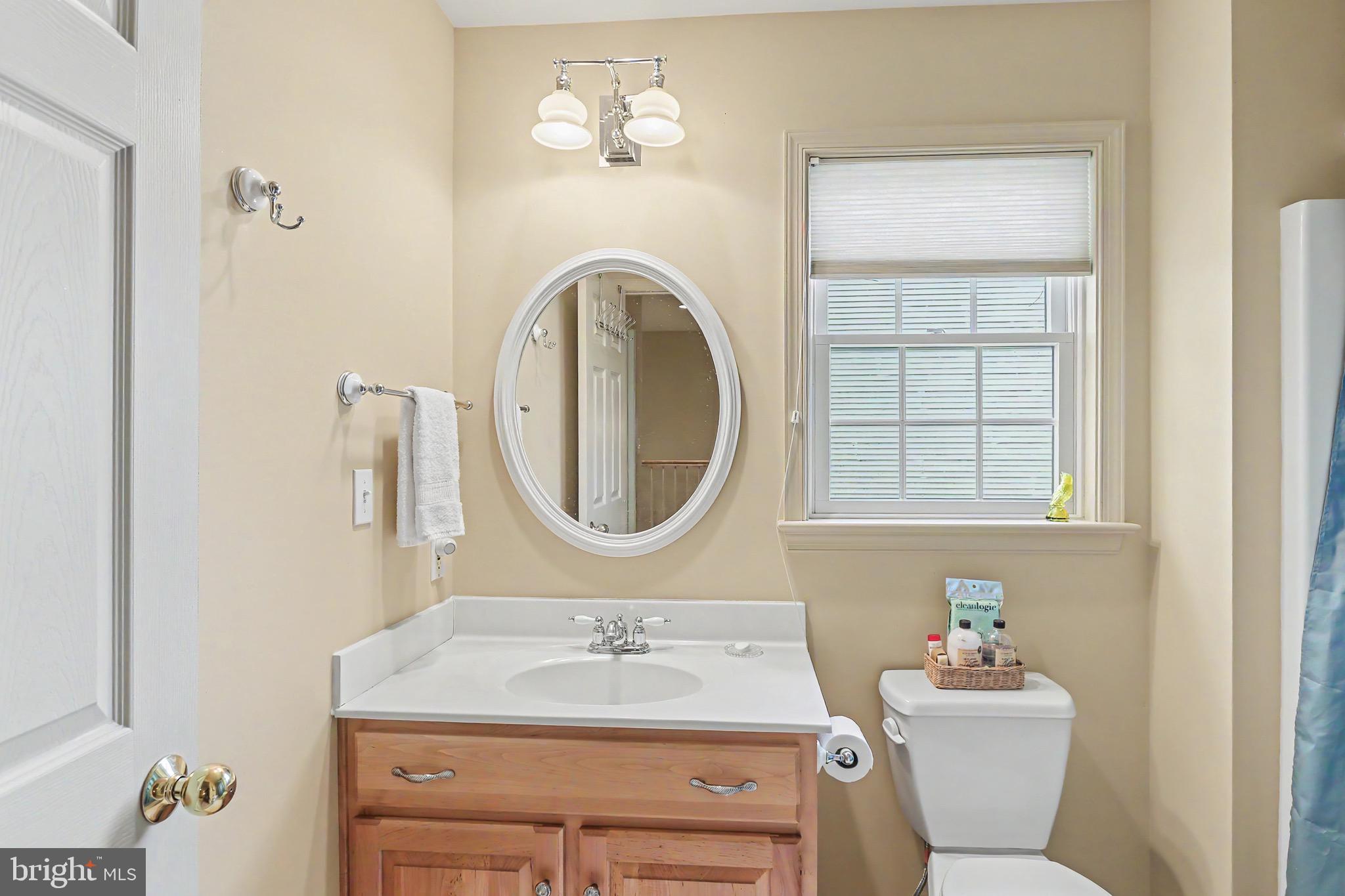 WINDSOR CROSSING - Residential