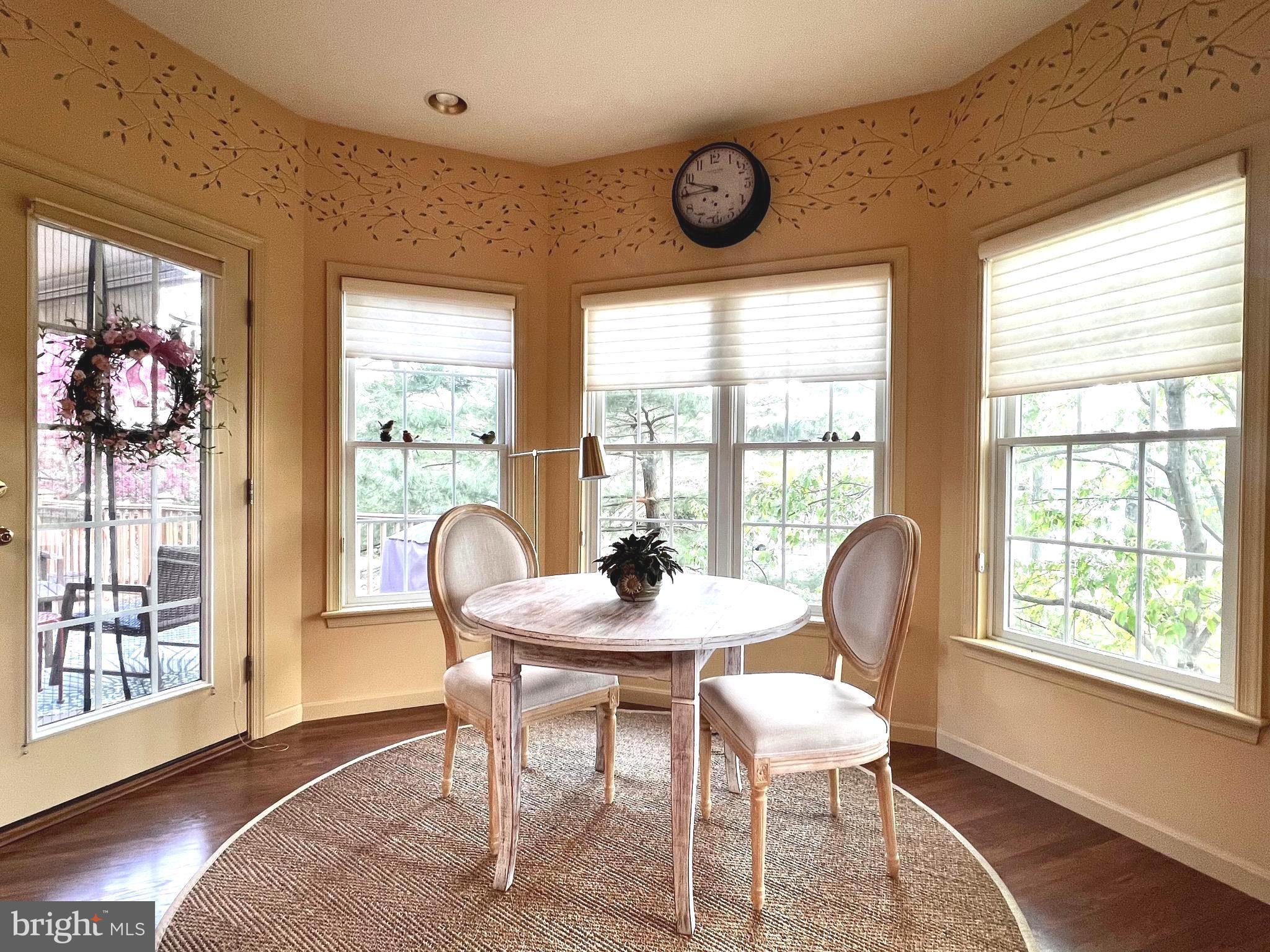 WINDSOR CROSSING - Residential