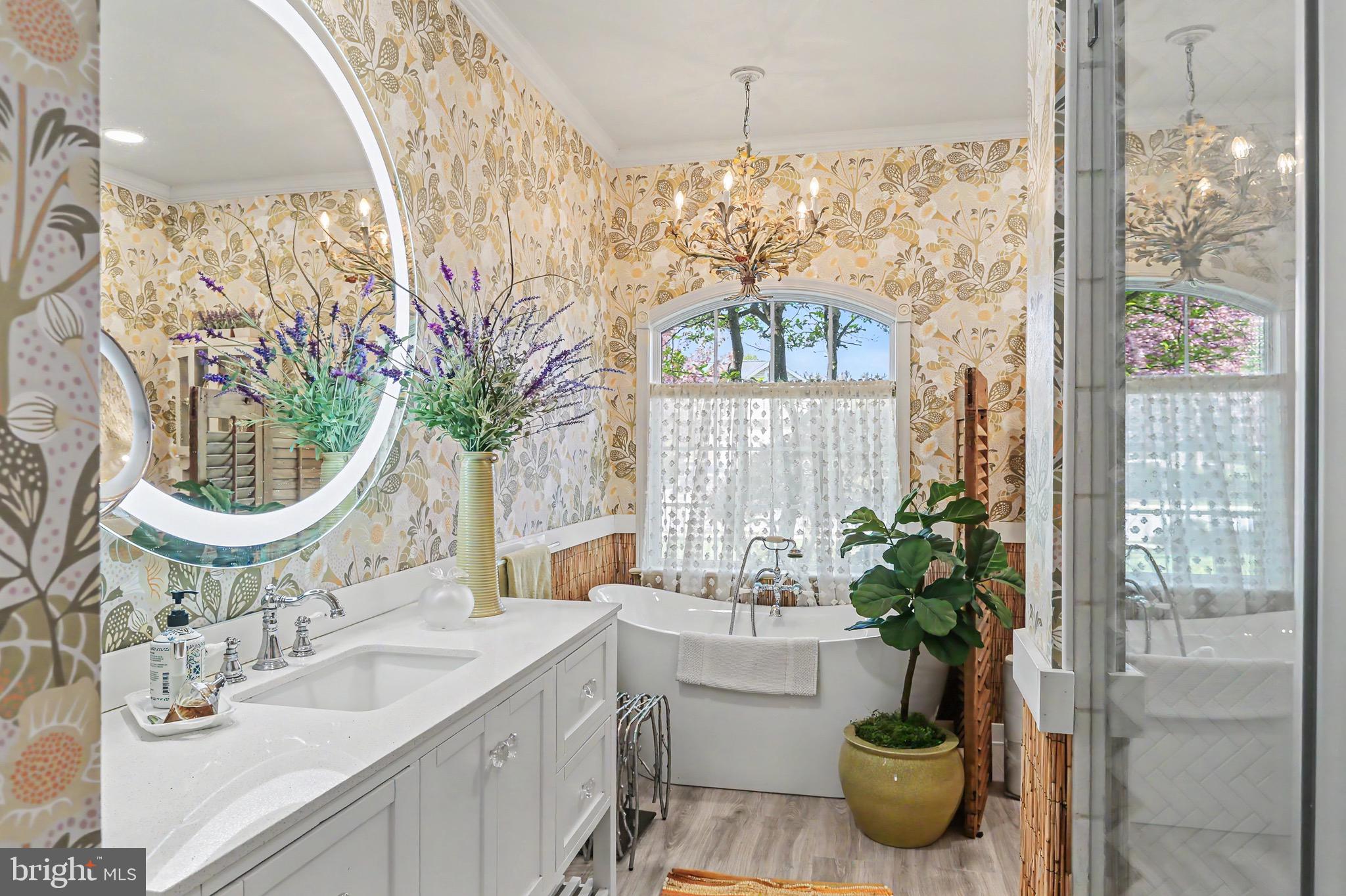 WINDSOR CROSSING - Residential