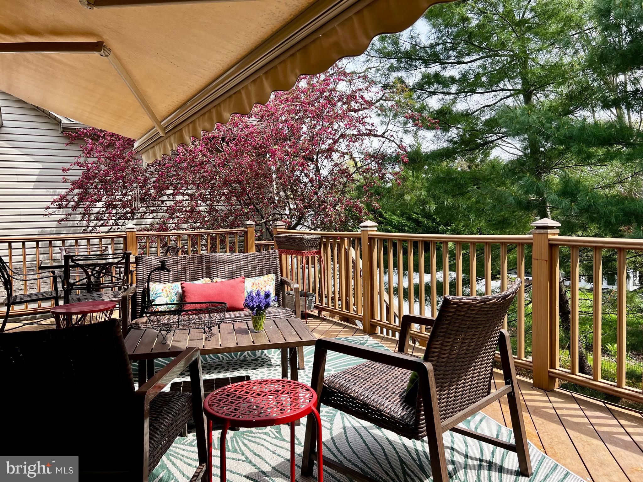 WINDSOR CROSSING - Residential