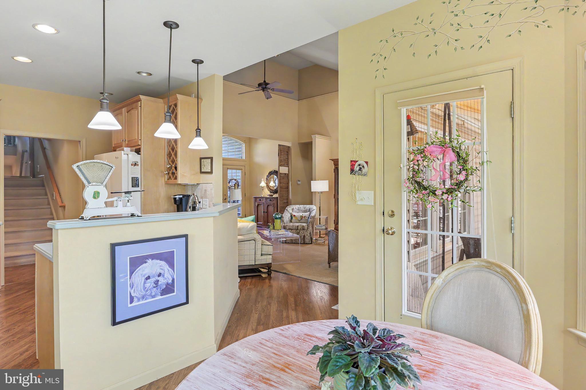 WINDSOR CROSSING - Residential