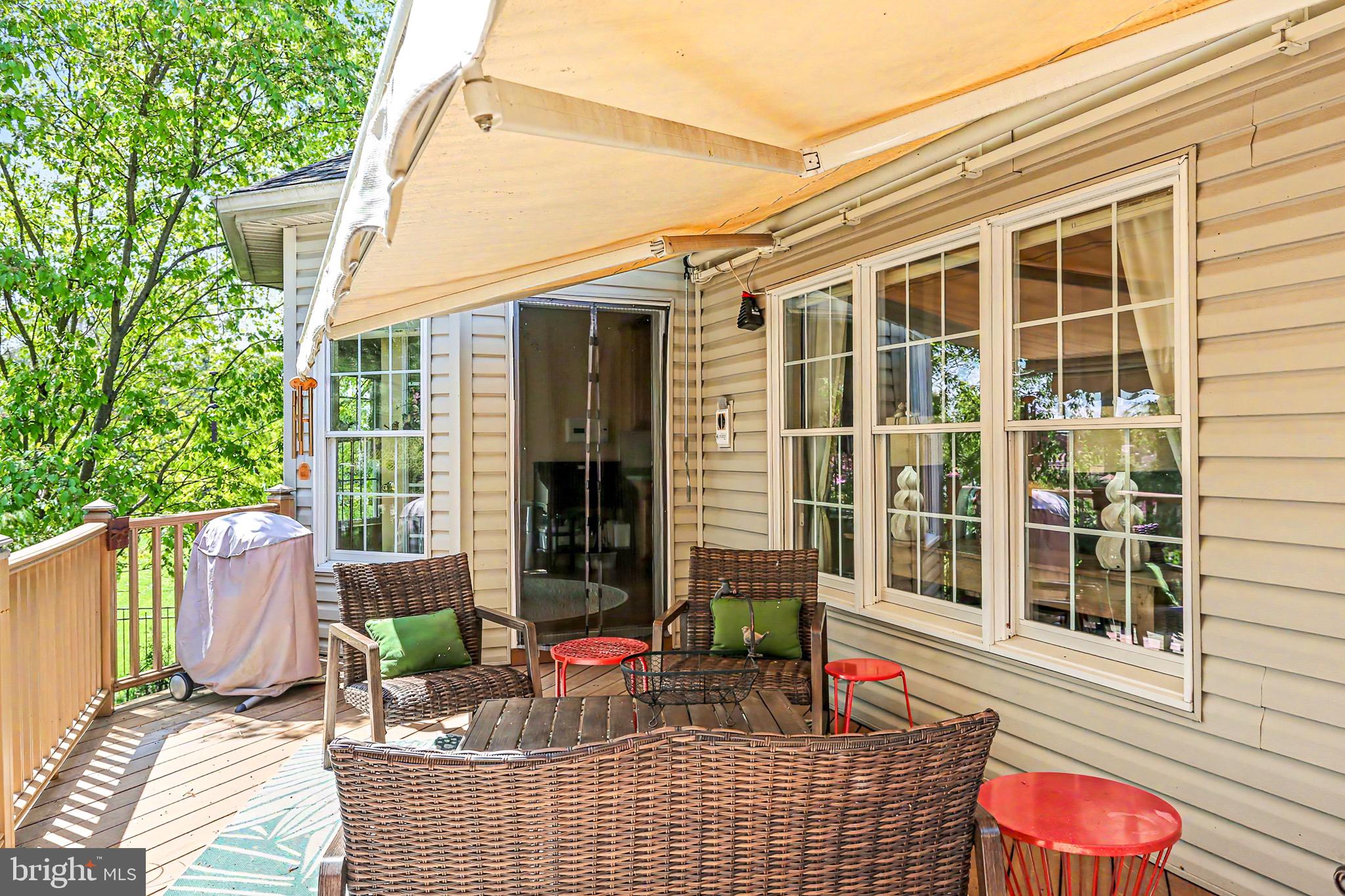 WINDSOR CROSSING - Residential