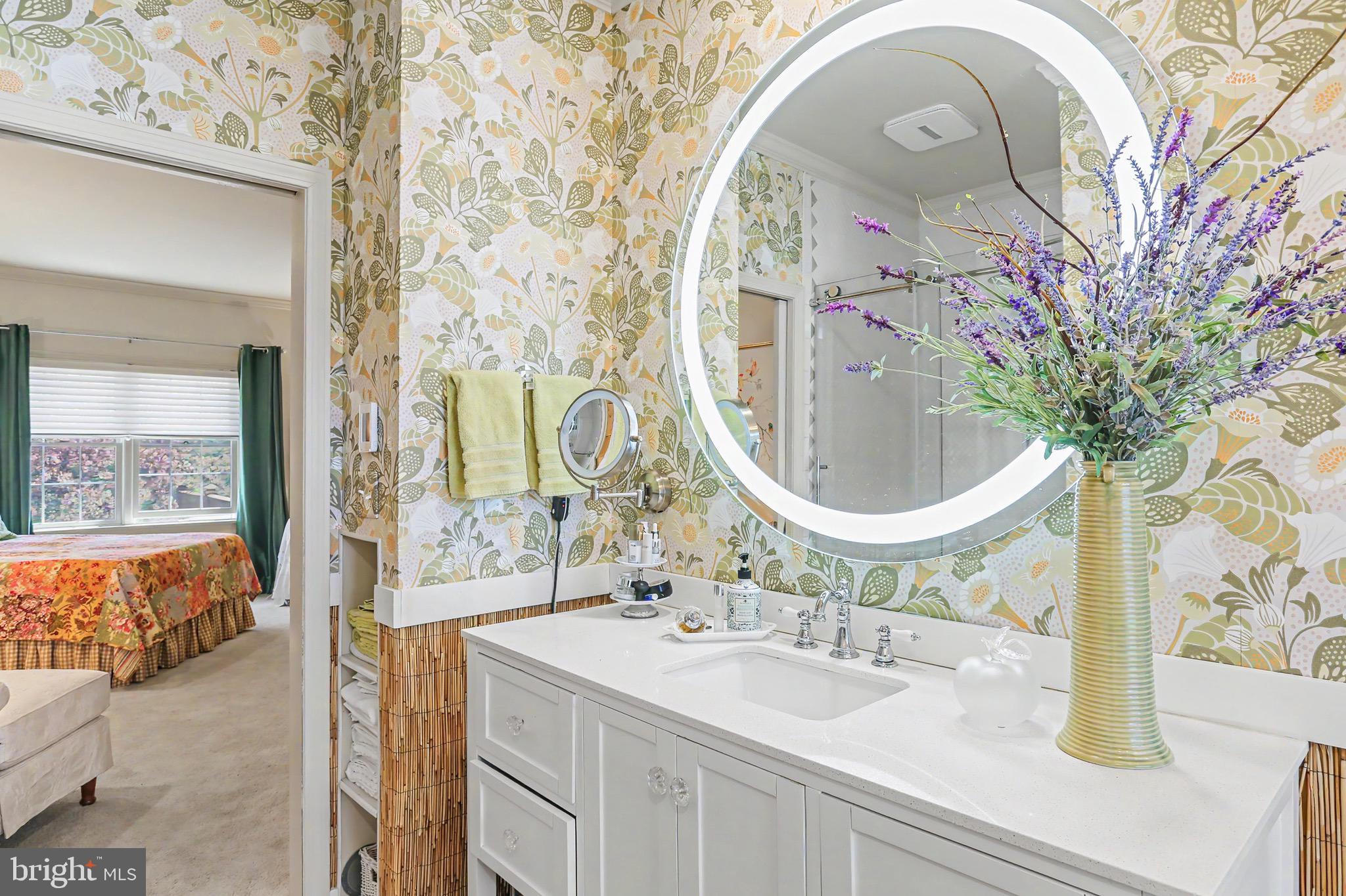 WINDSOR CROSSING - Residential