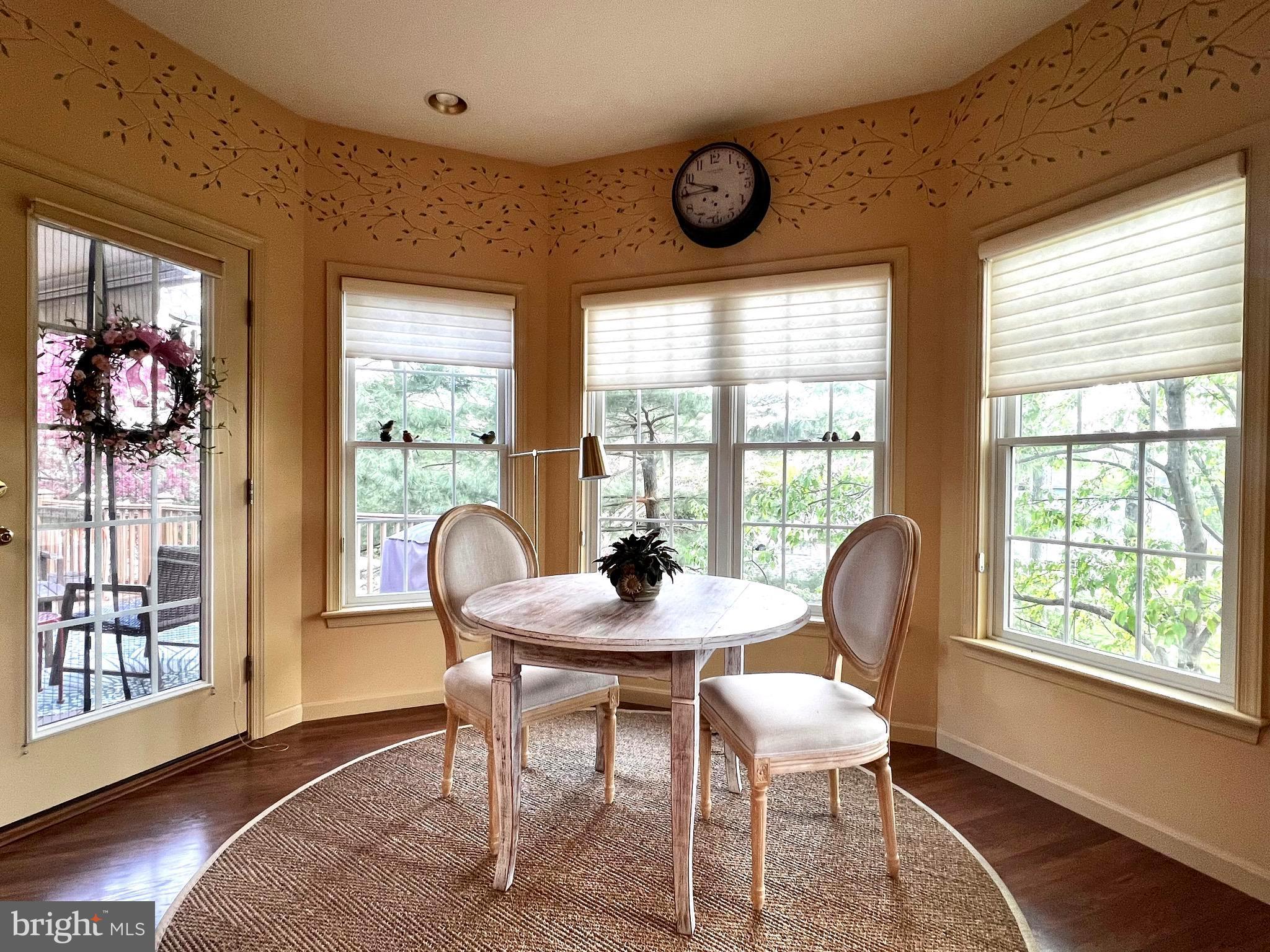 WINDSOR CROSSING - Residential