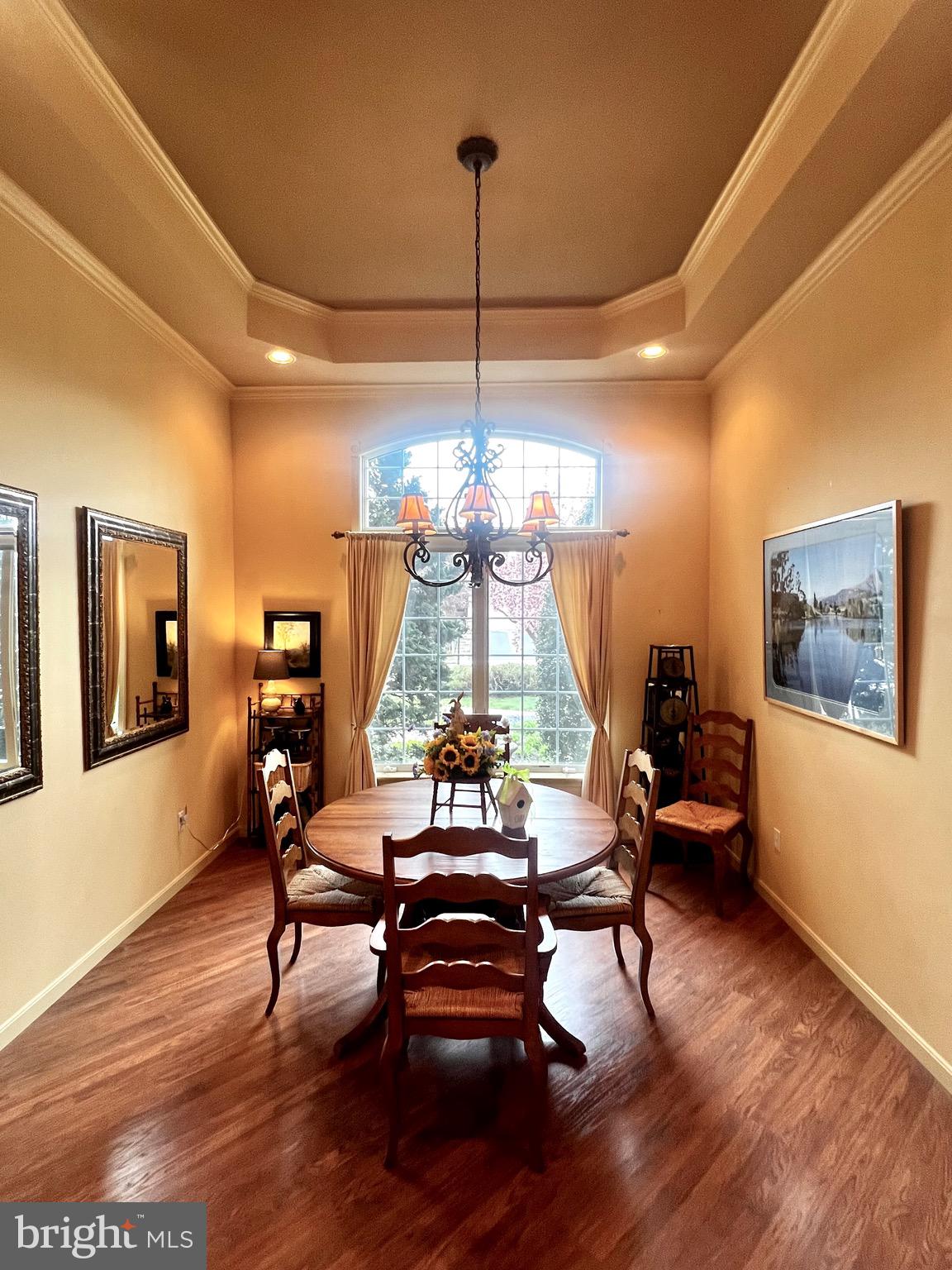 WINDSOR CROSSING - Residential