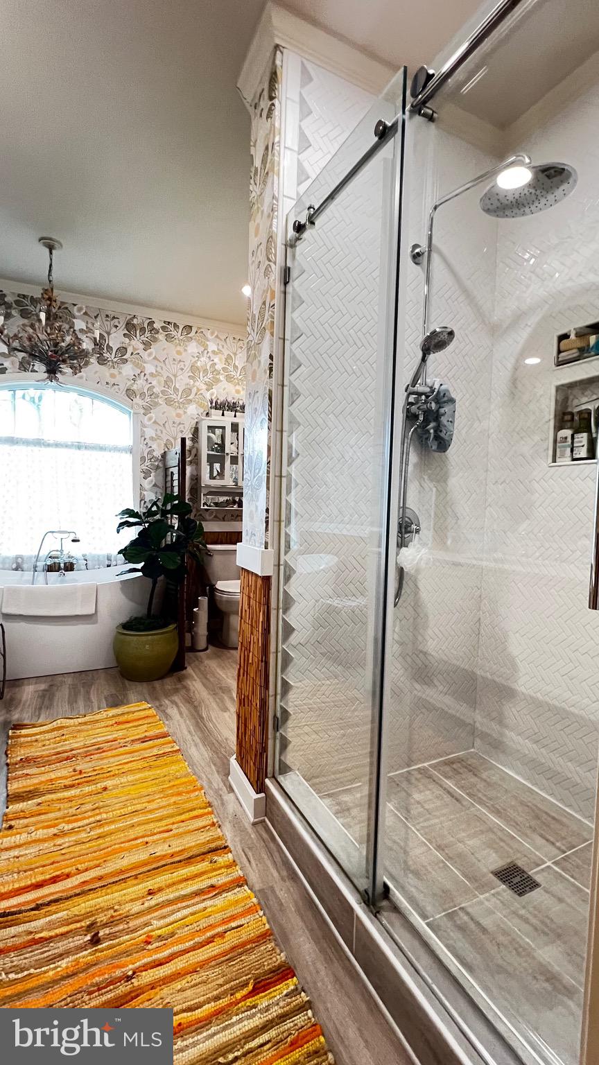 WINDSOR CROSSING - Residential