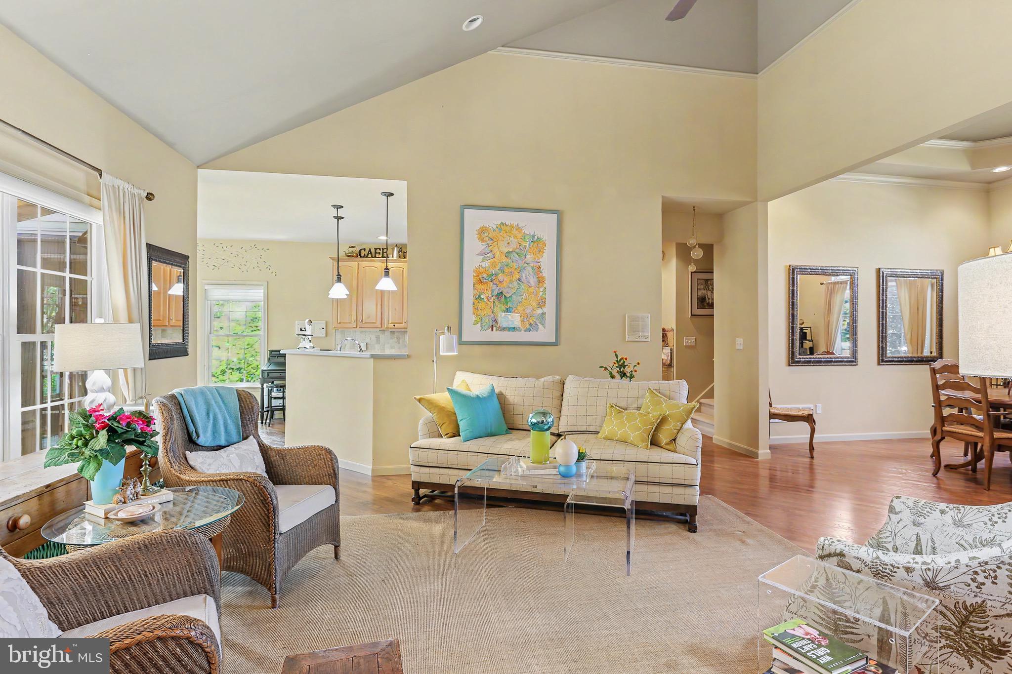 WINDSOR CROSSING - Residential