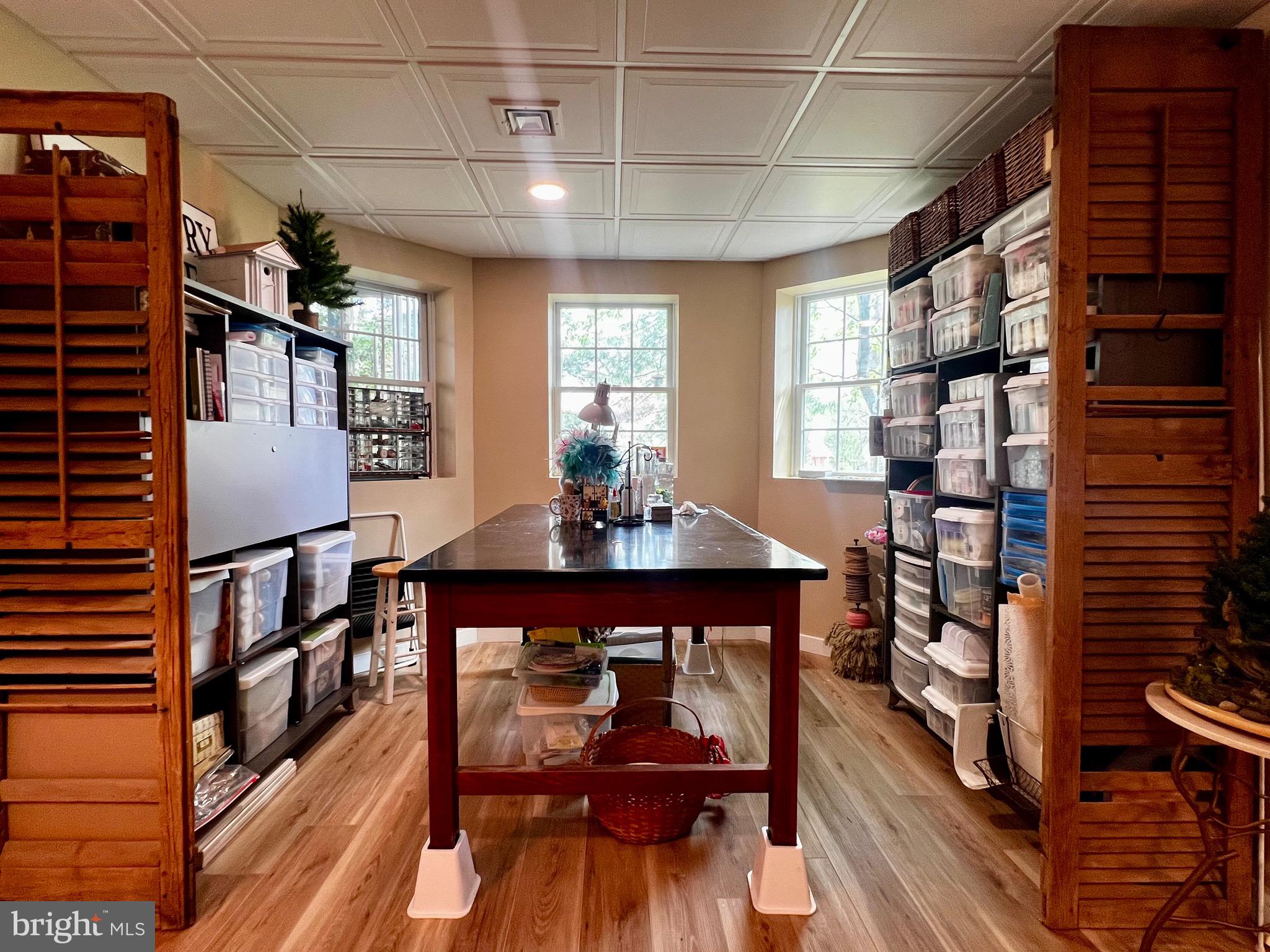 WINDSOR CROSSING - Residential