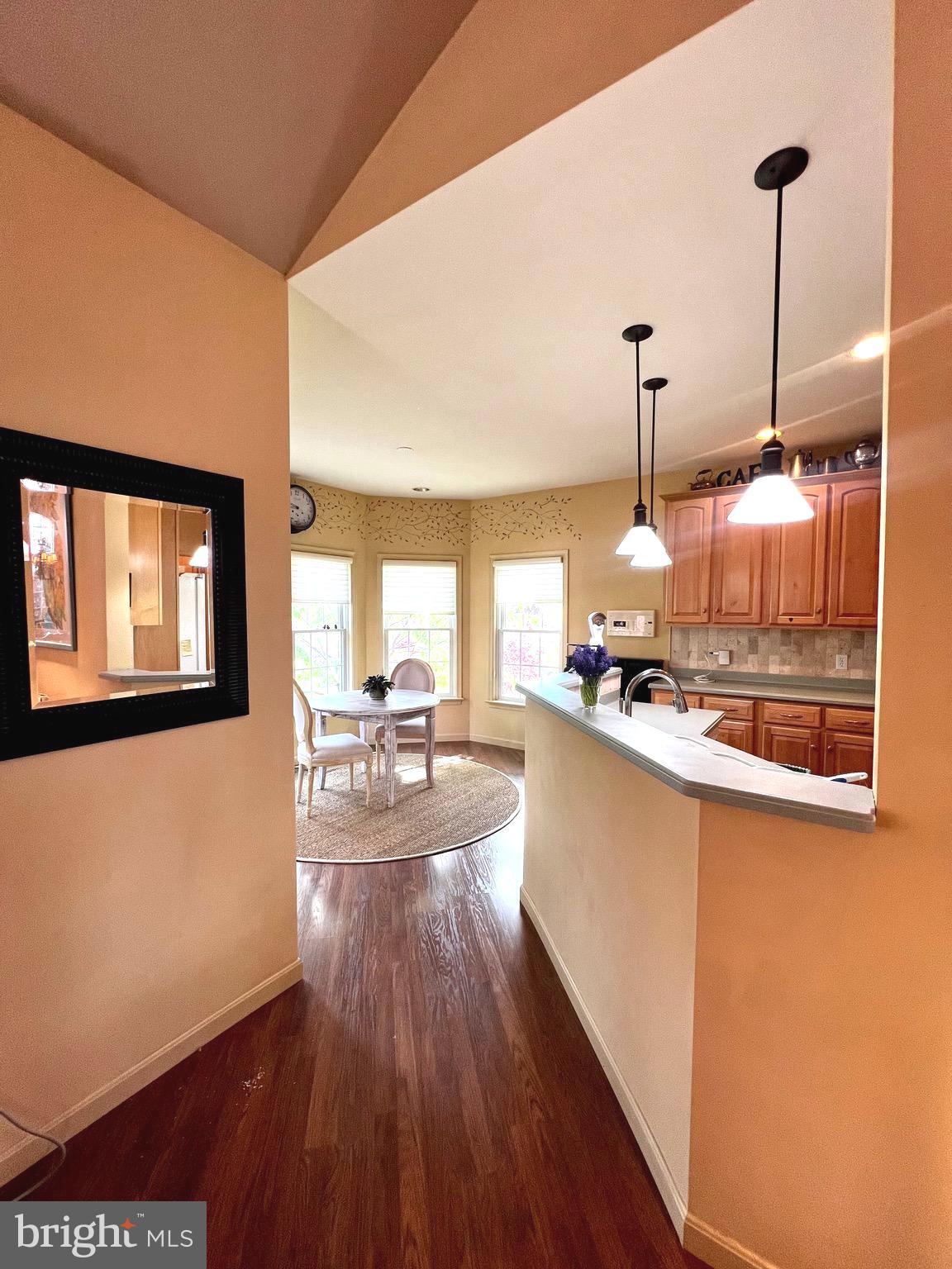 WINDSOR CROSSING - Residential