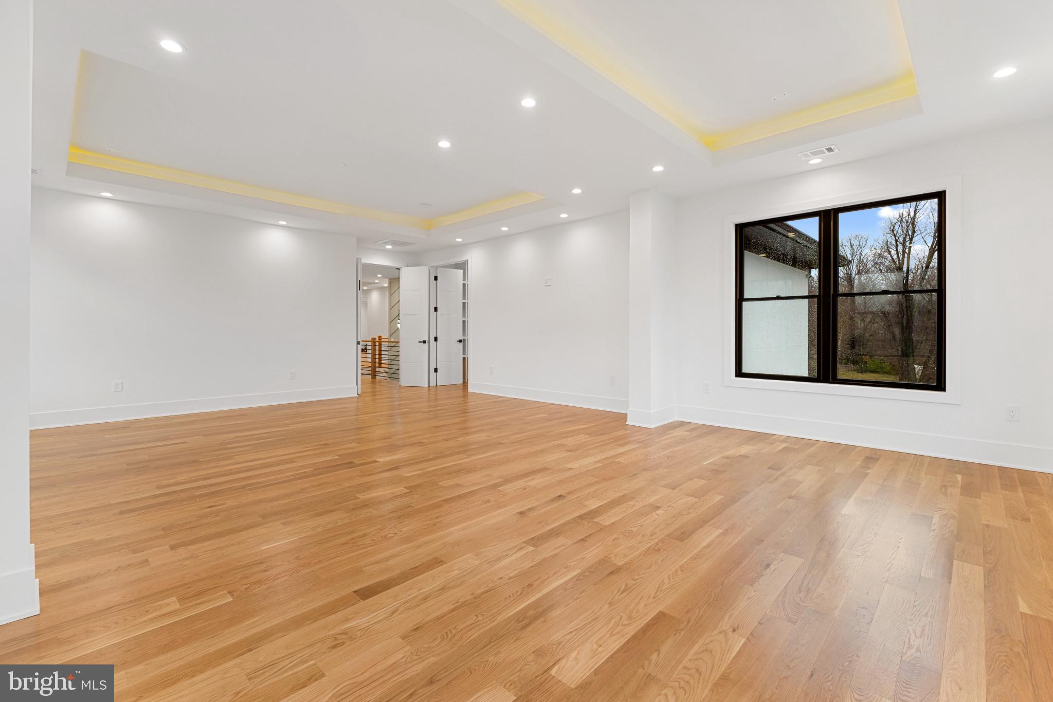 PIMMIT HILLS - Residential