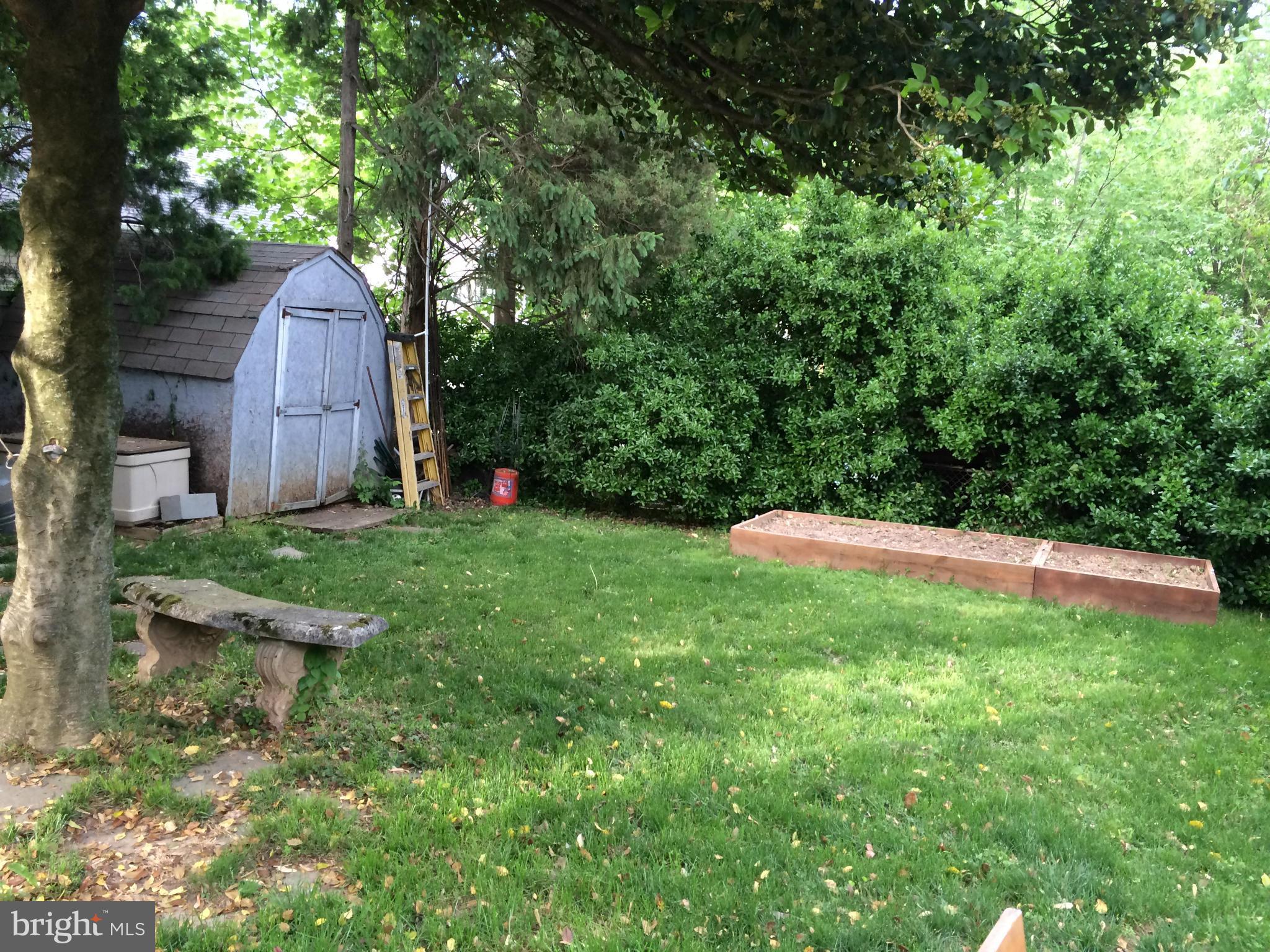 NORTH KENSINGTON - Residential Lease