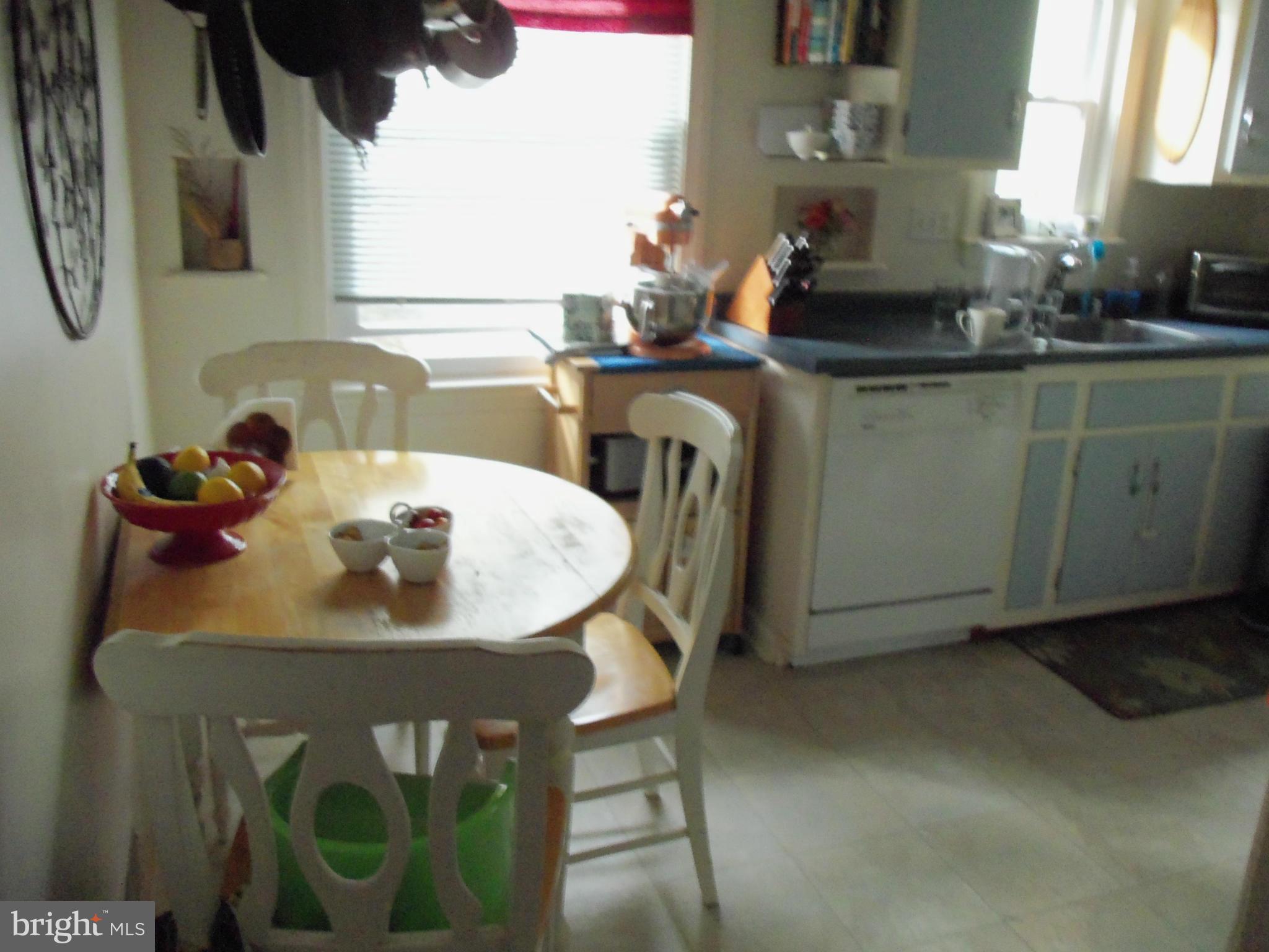 NORTH KENSINGTON - Residential Lease