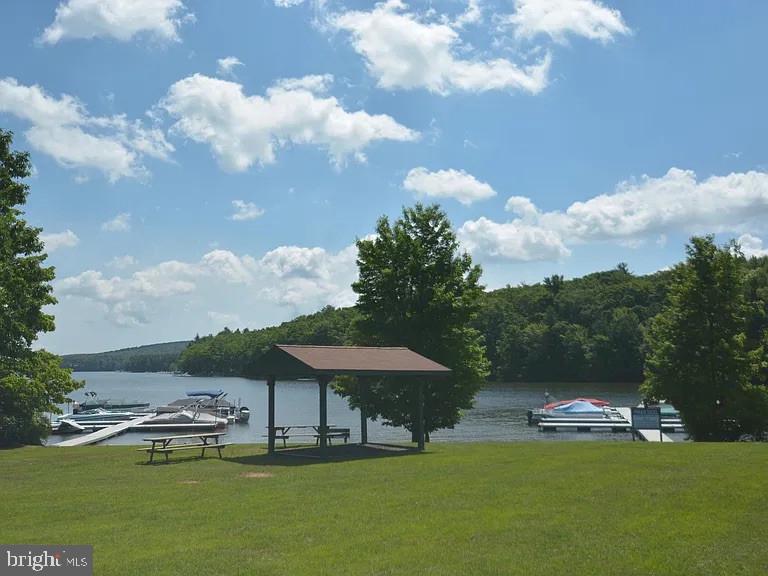 PARADISE RIDGE - Residential