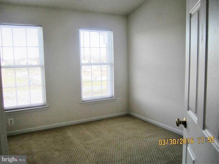 SOUTH RIDING - Residential