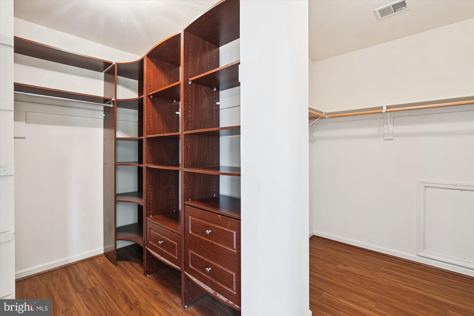 TAVISTOCK FARMS - Residential