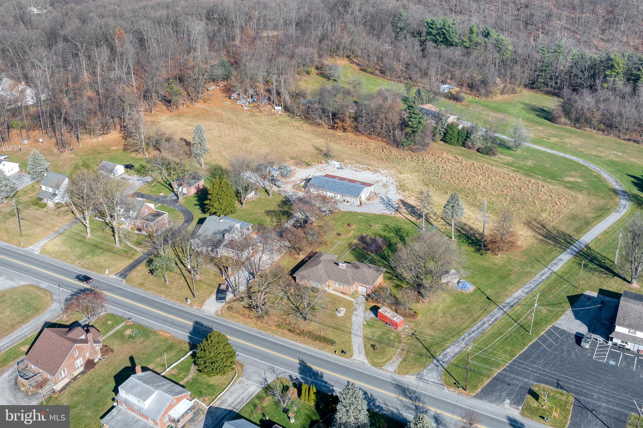 RED LION - Residential