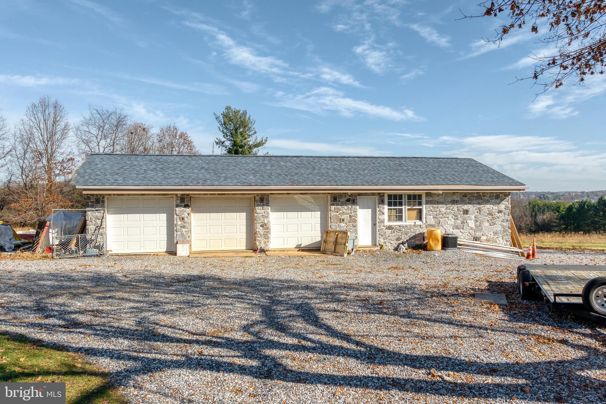 RED LION - Residential