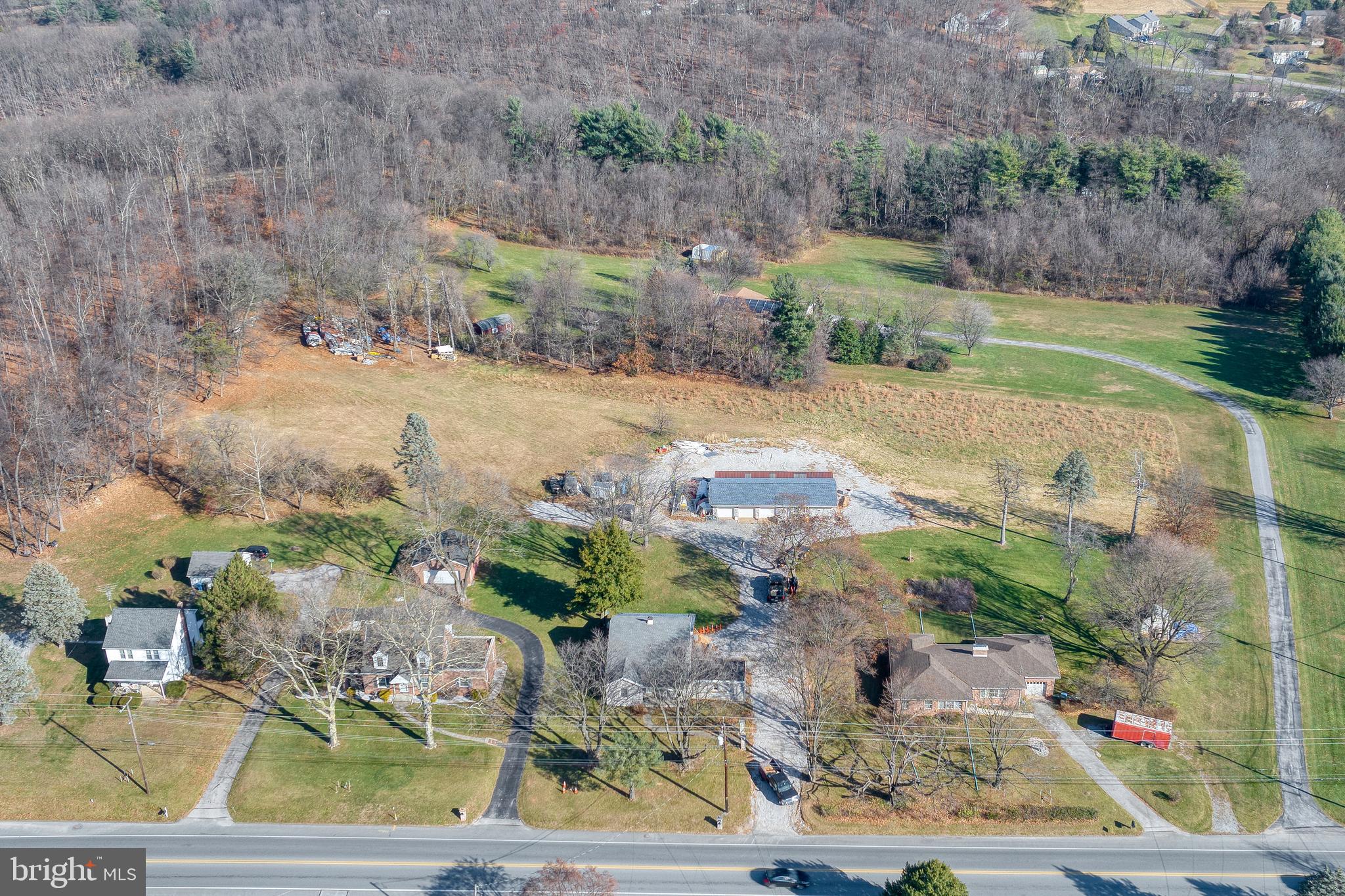 RED LION - Residential