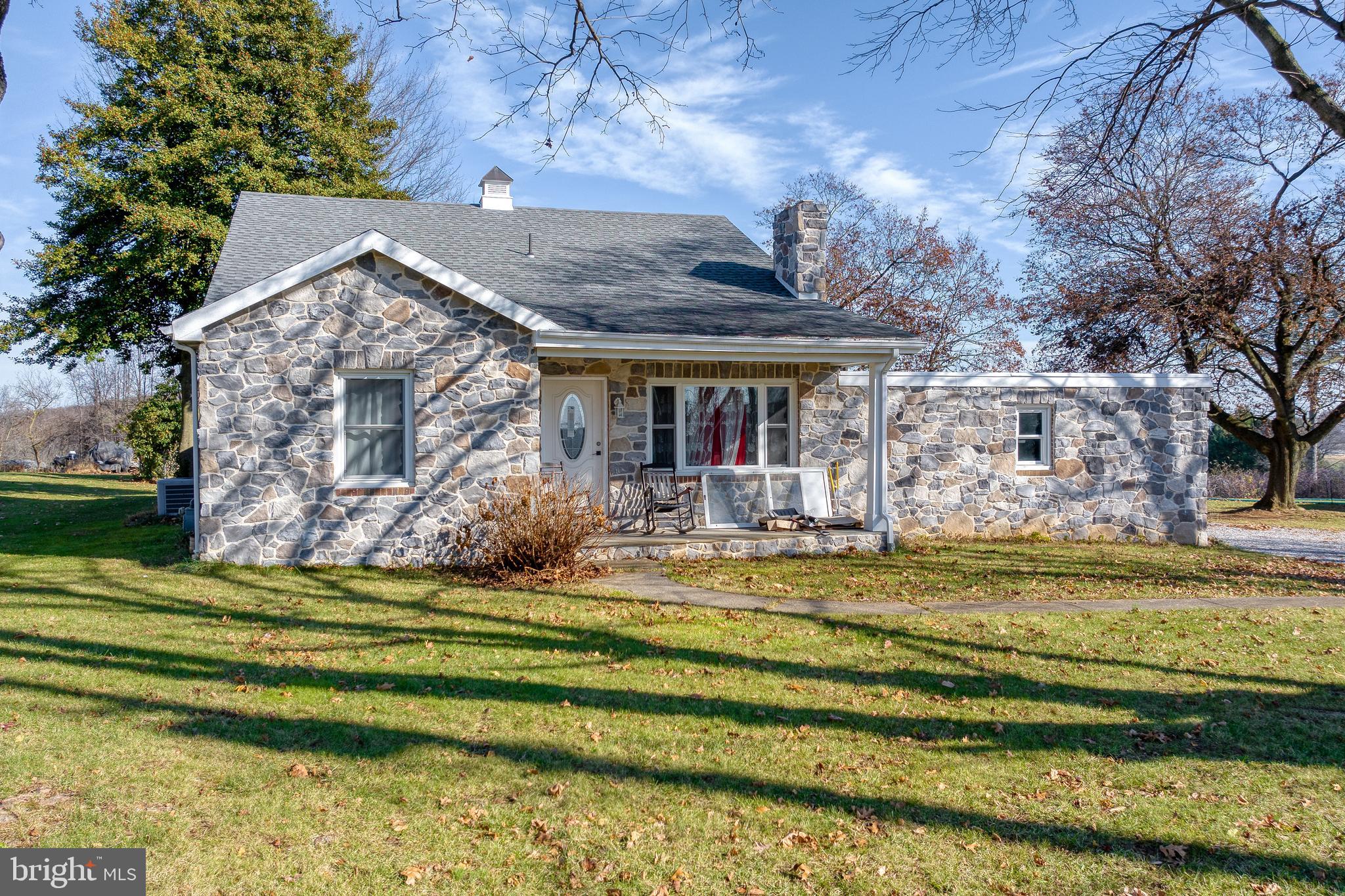 RED LION - Residential