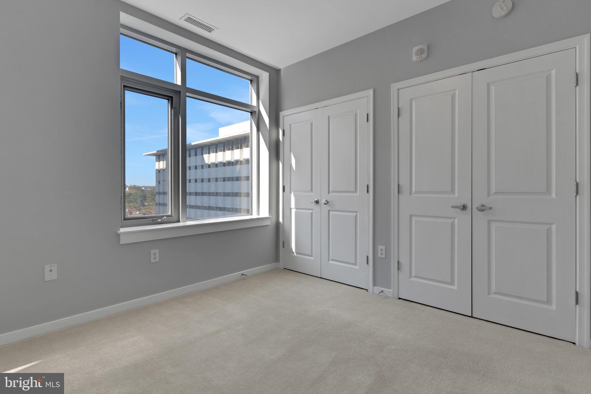 ONE INDEPENDENCE PLAZA - Residential