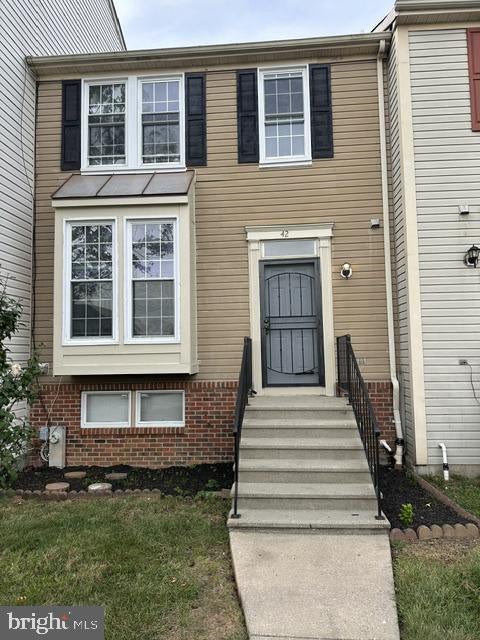 Townhouse For Rent - 42 Rocky Brook Court<br/> BALTIMORE, MD 21244