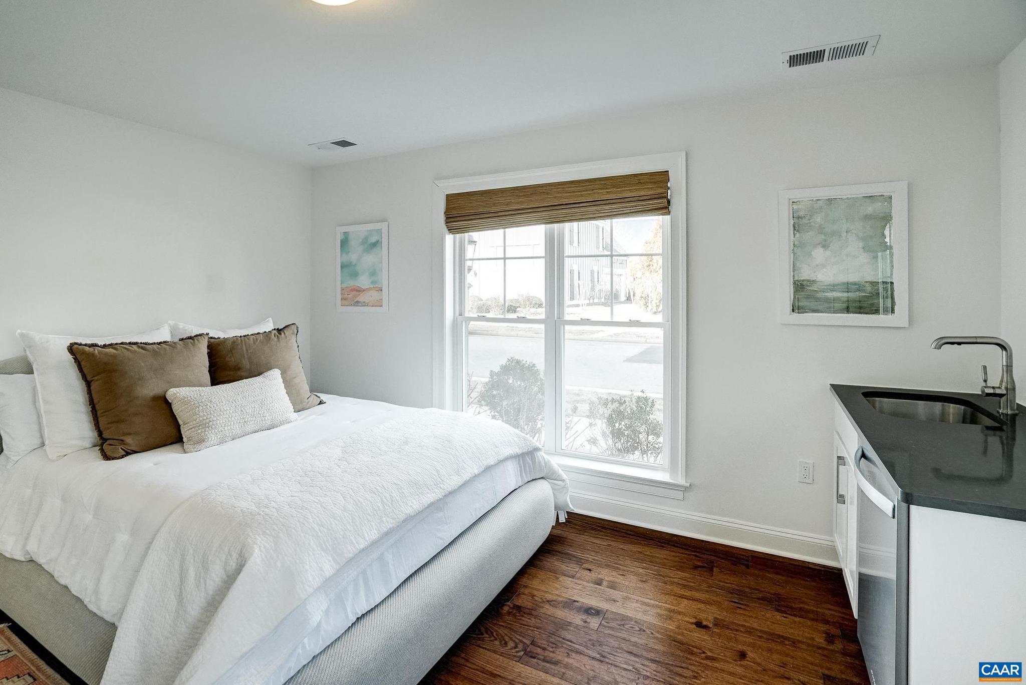 OLD TRAIL - Residential