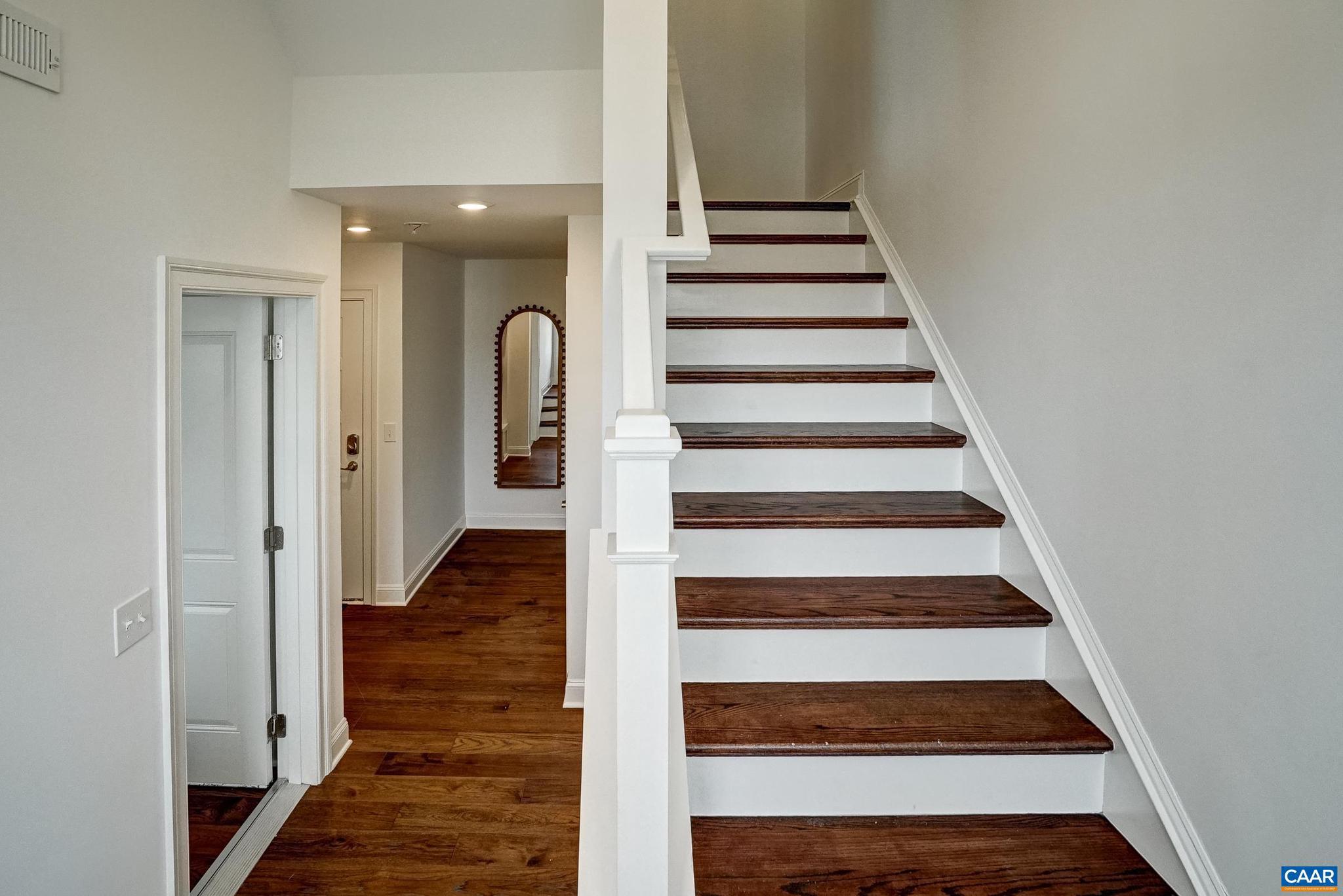 OLD TRAIL - Residential