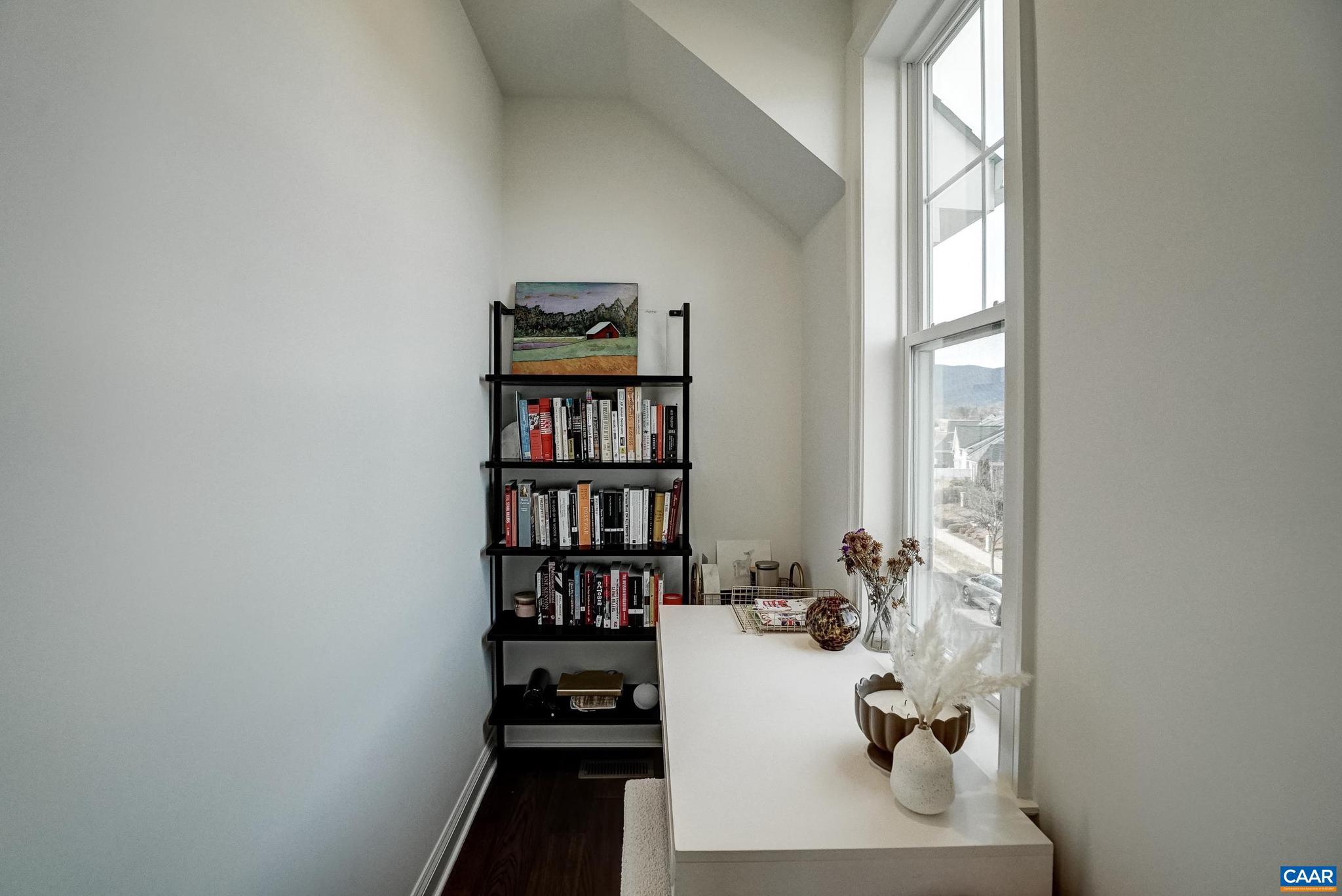 OLD TRAIL - Residential