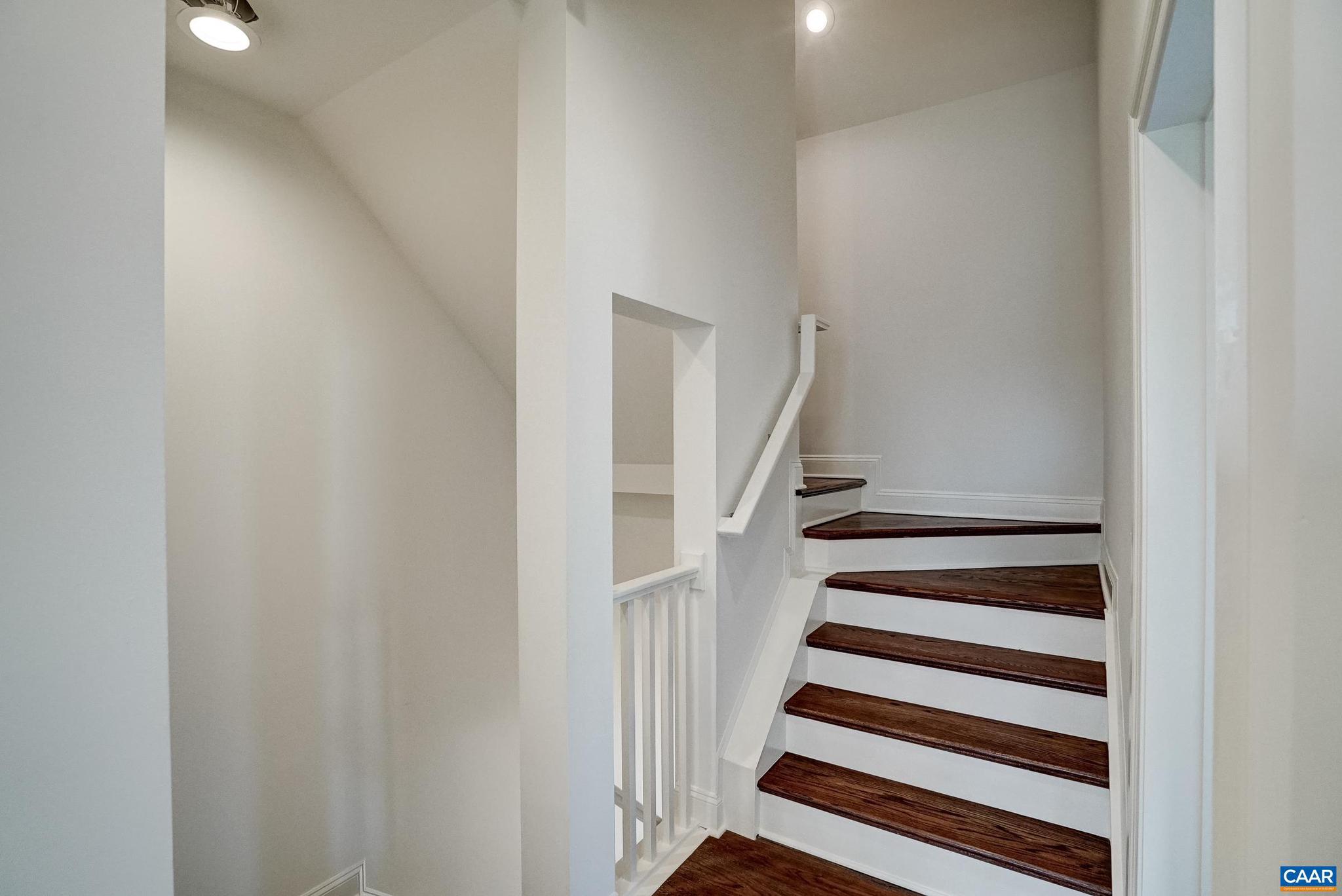 OLD TRAIL - Residential