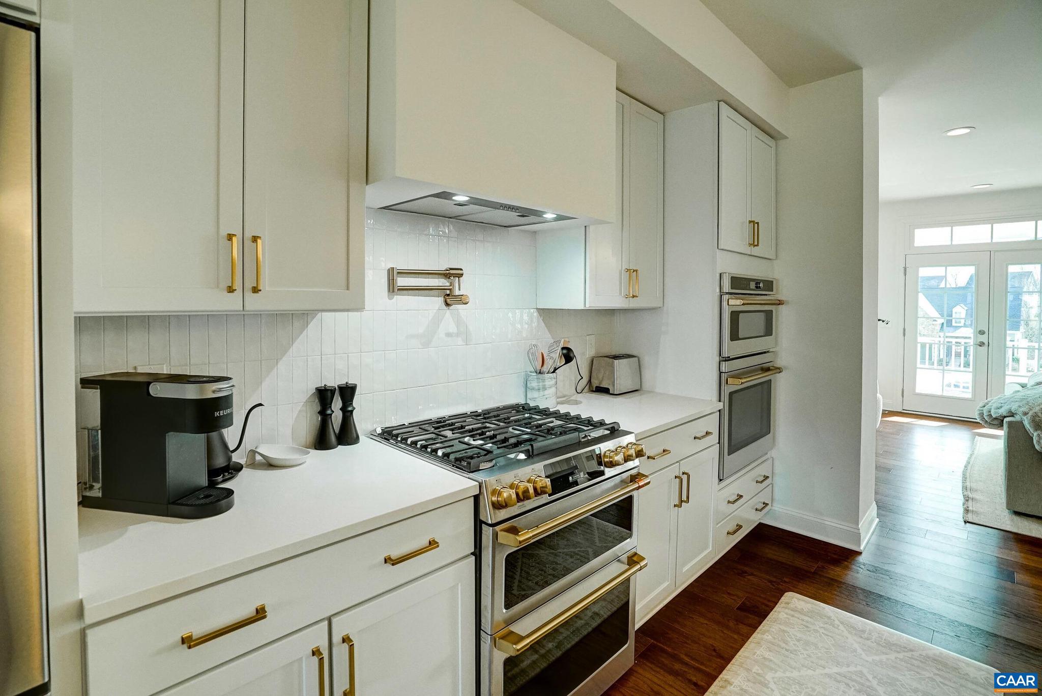 OLD TRAIL - Residential