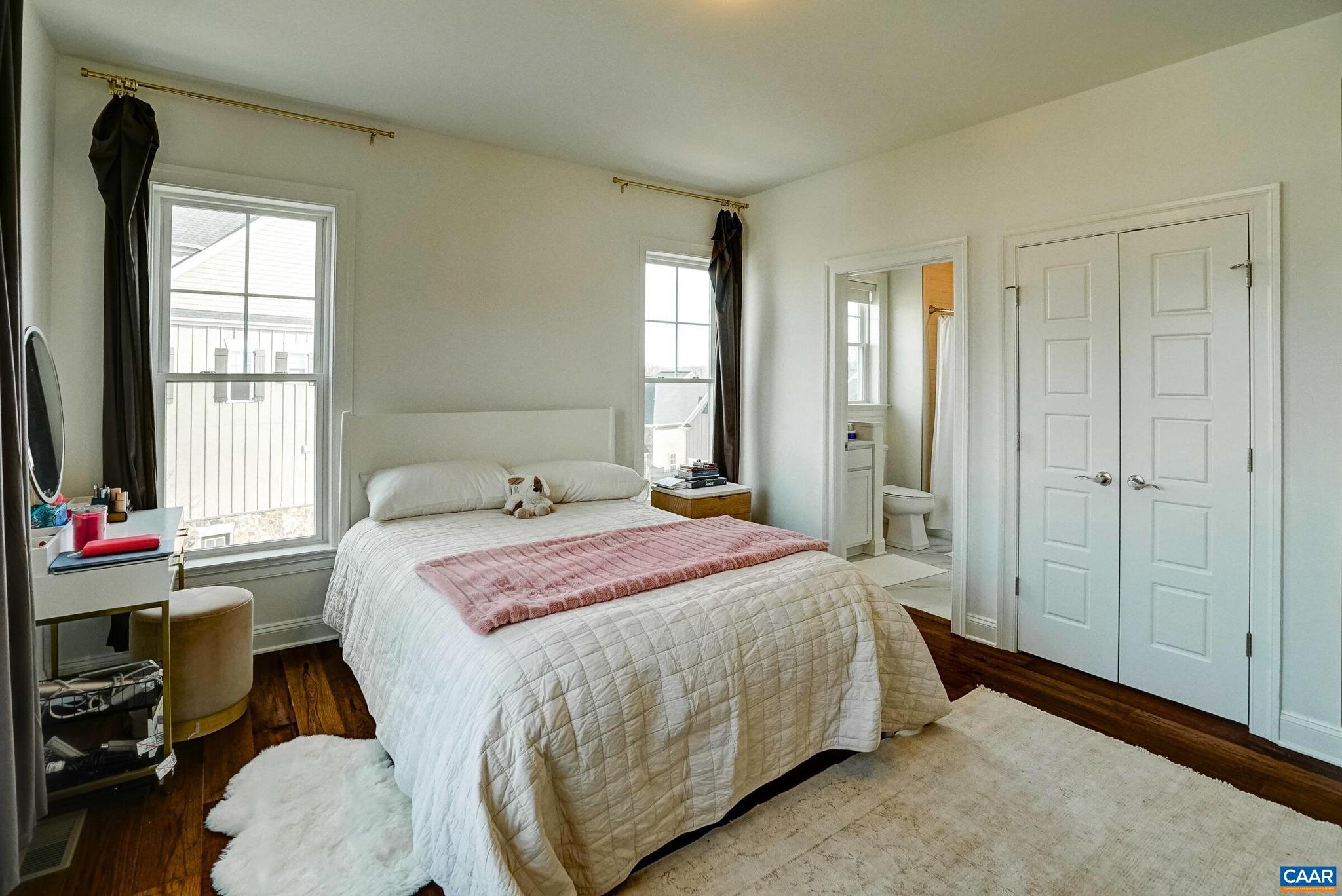 OLD TRAIL - Residential