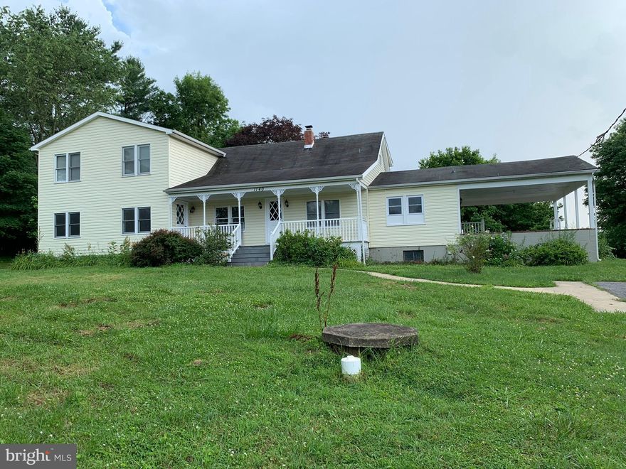 This is really great  house in great location! 4 bedrooms with 4 full bathA lot of parking space plus detached garage Video Tour https://youtu.be/RFGqJsmXo_Q