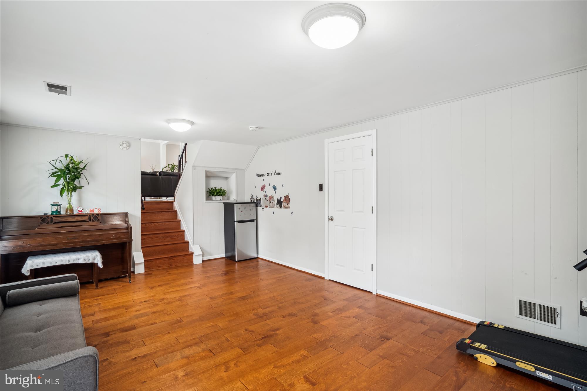 VILLAGE OF OWEN BROWN - Residential