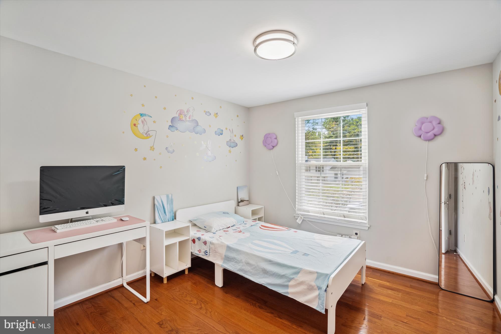 VILLAGE OF OWEN BROWN - Residential