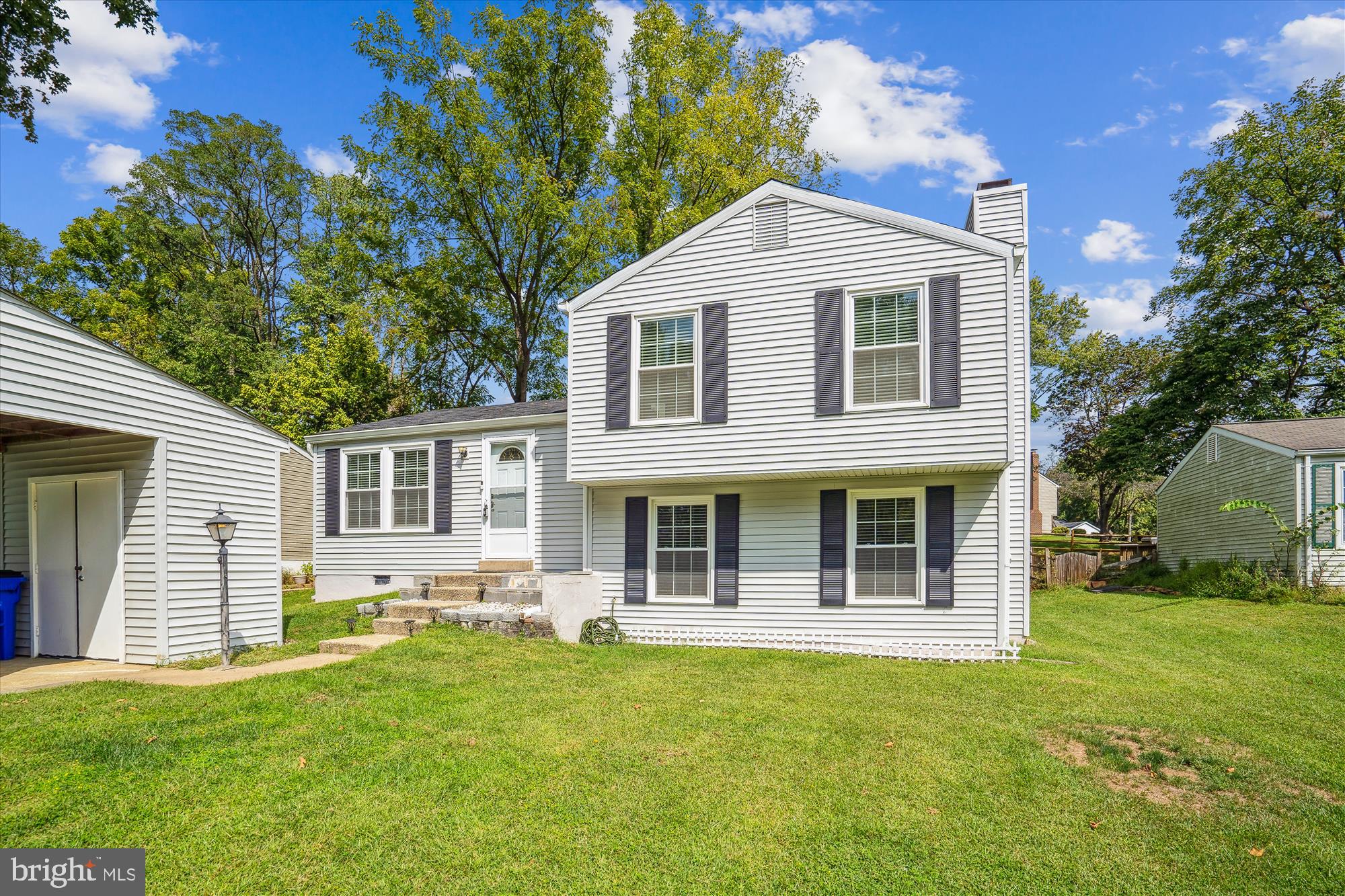 VILLAGE OF OWEN BROWN - Residential