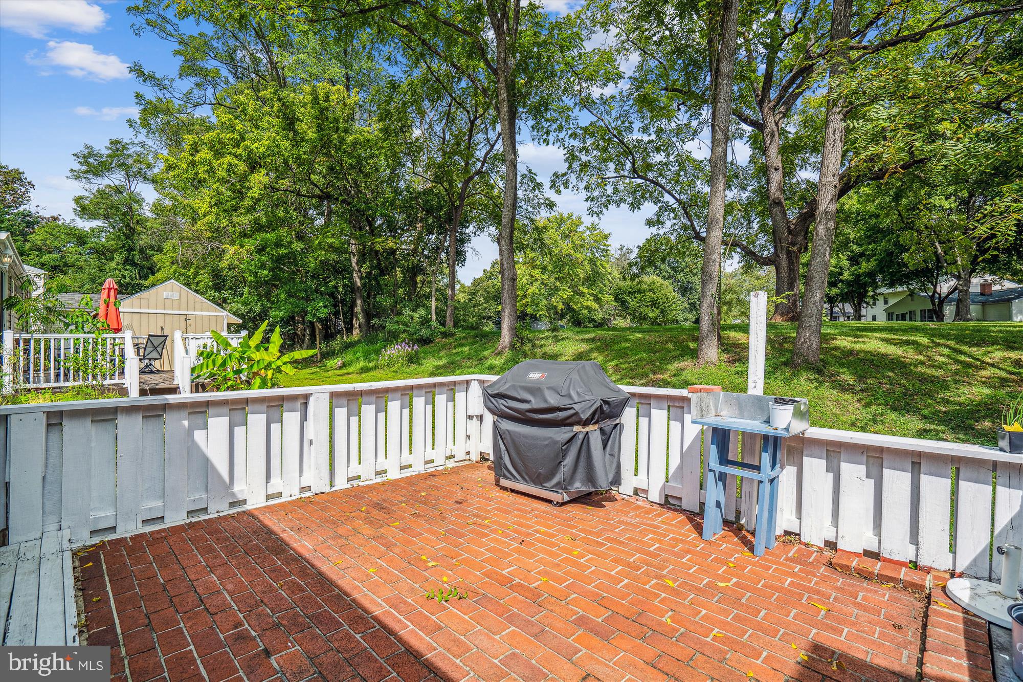 VILLAGE OF OWEN BROWN - Residential