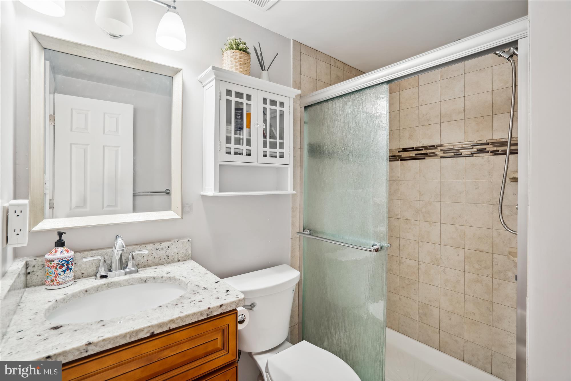 VILLAGE OF OWEN BROWN - Residential