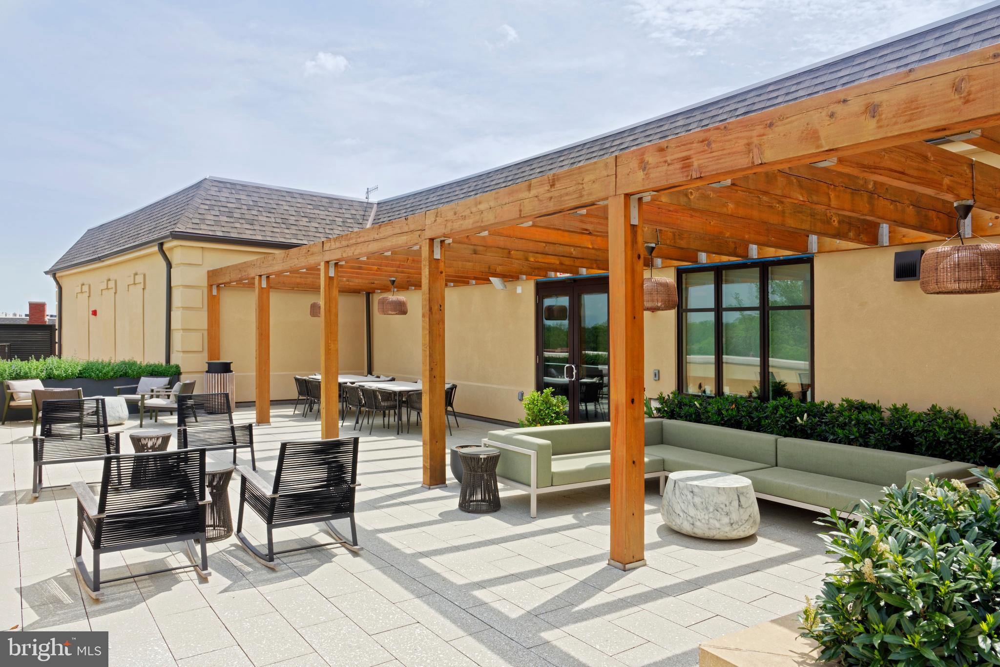 CHEVY CHASE - Residential