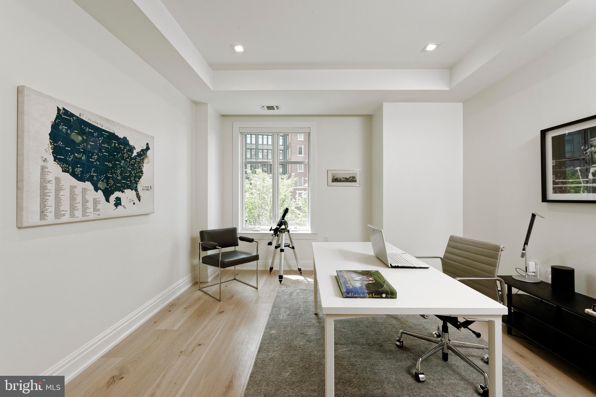 CHEVY CHASE - Residential