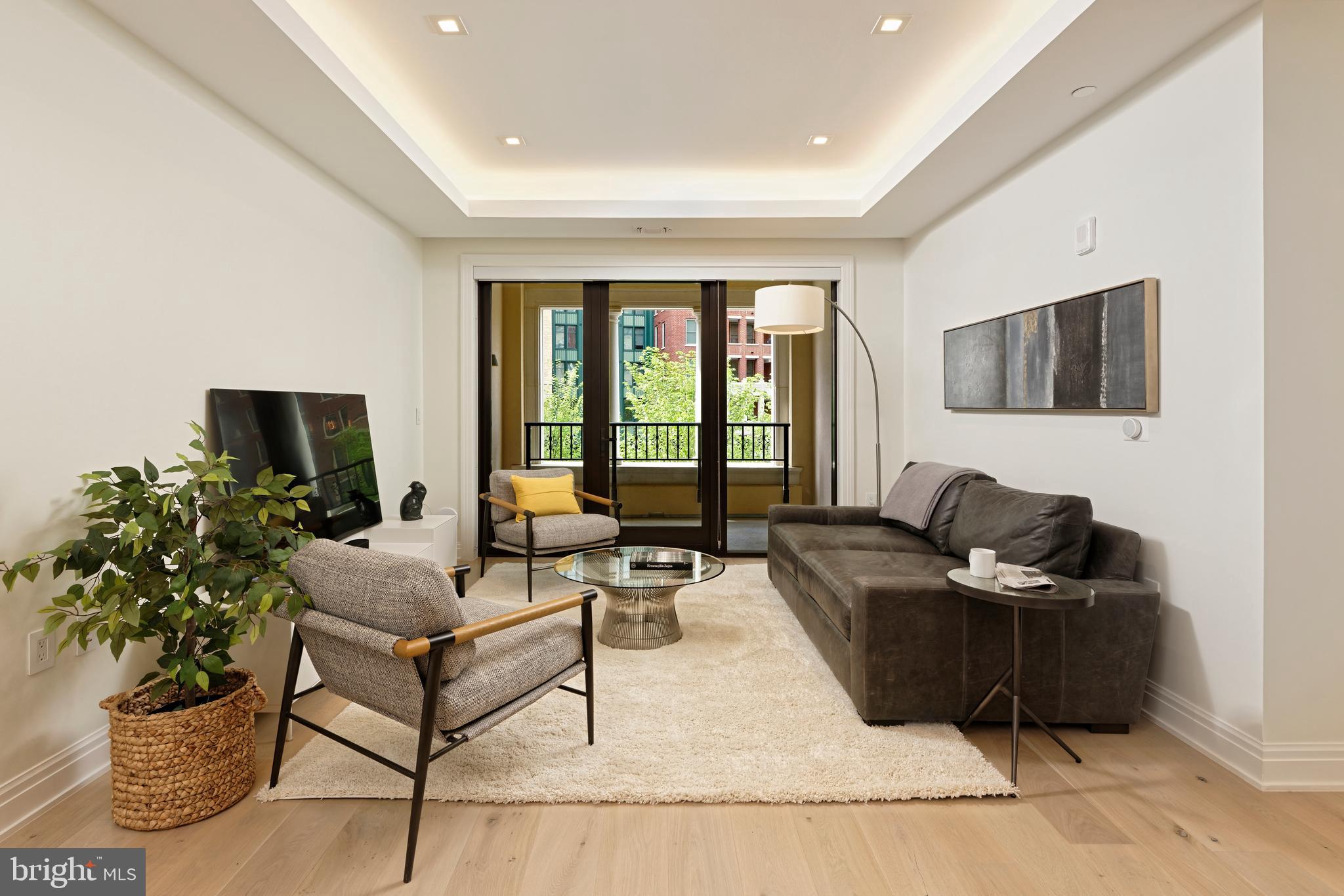 CHEVY CHASE - Residential