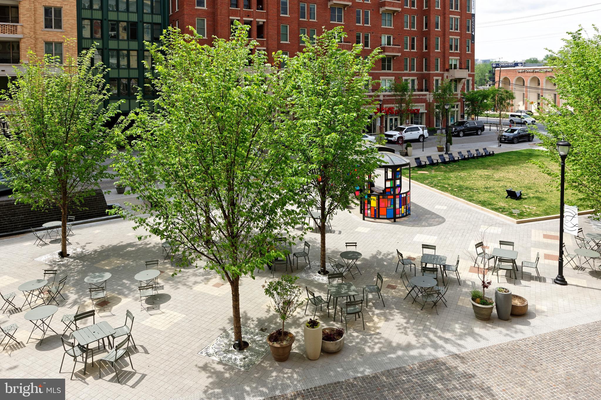 CHEVY CHASE - Residential