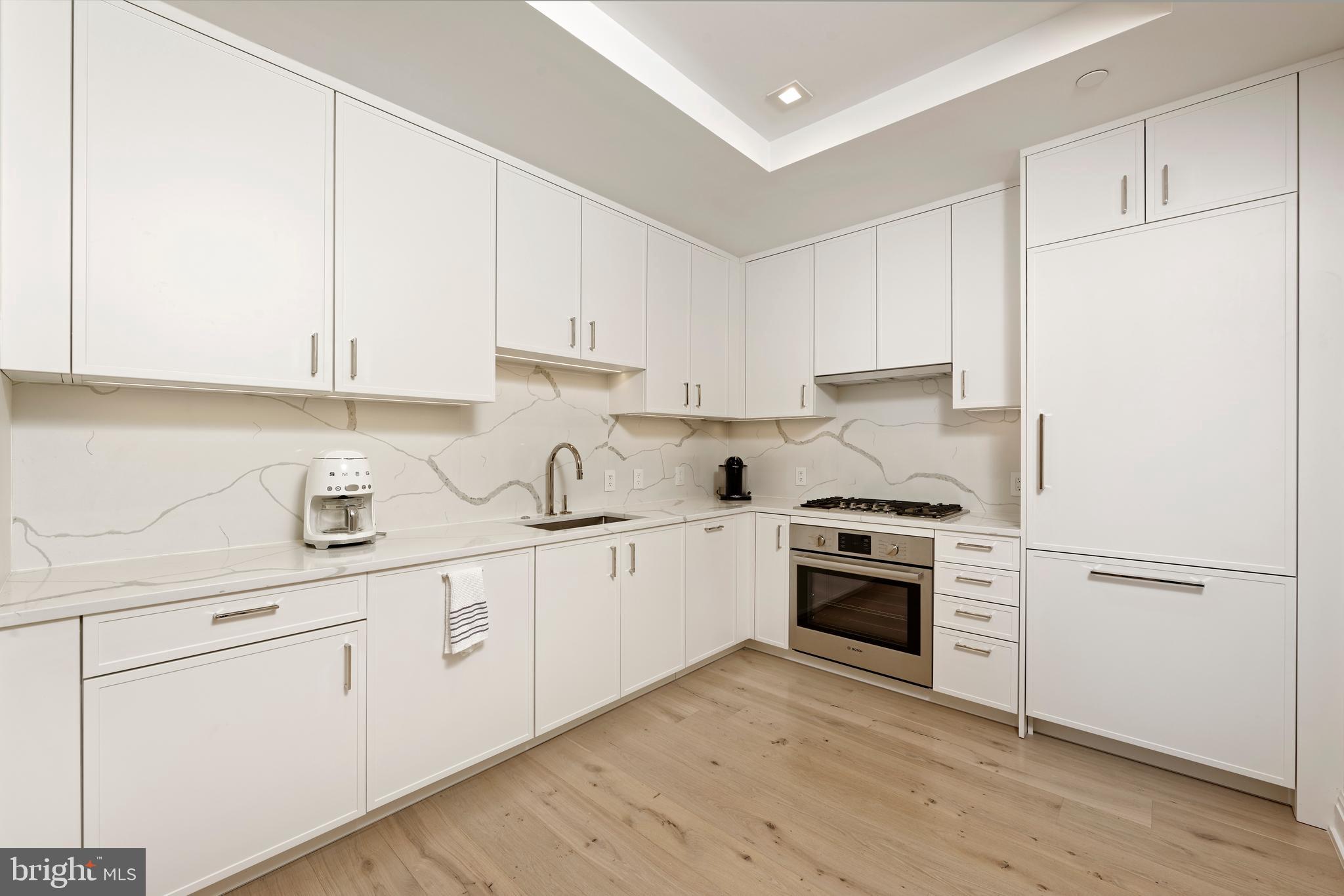 CHEVY CHASE - Residential