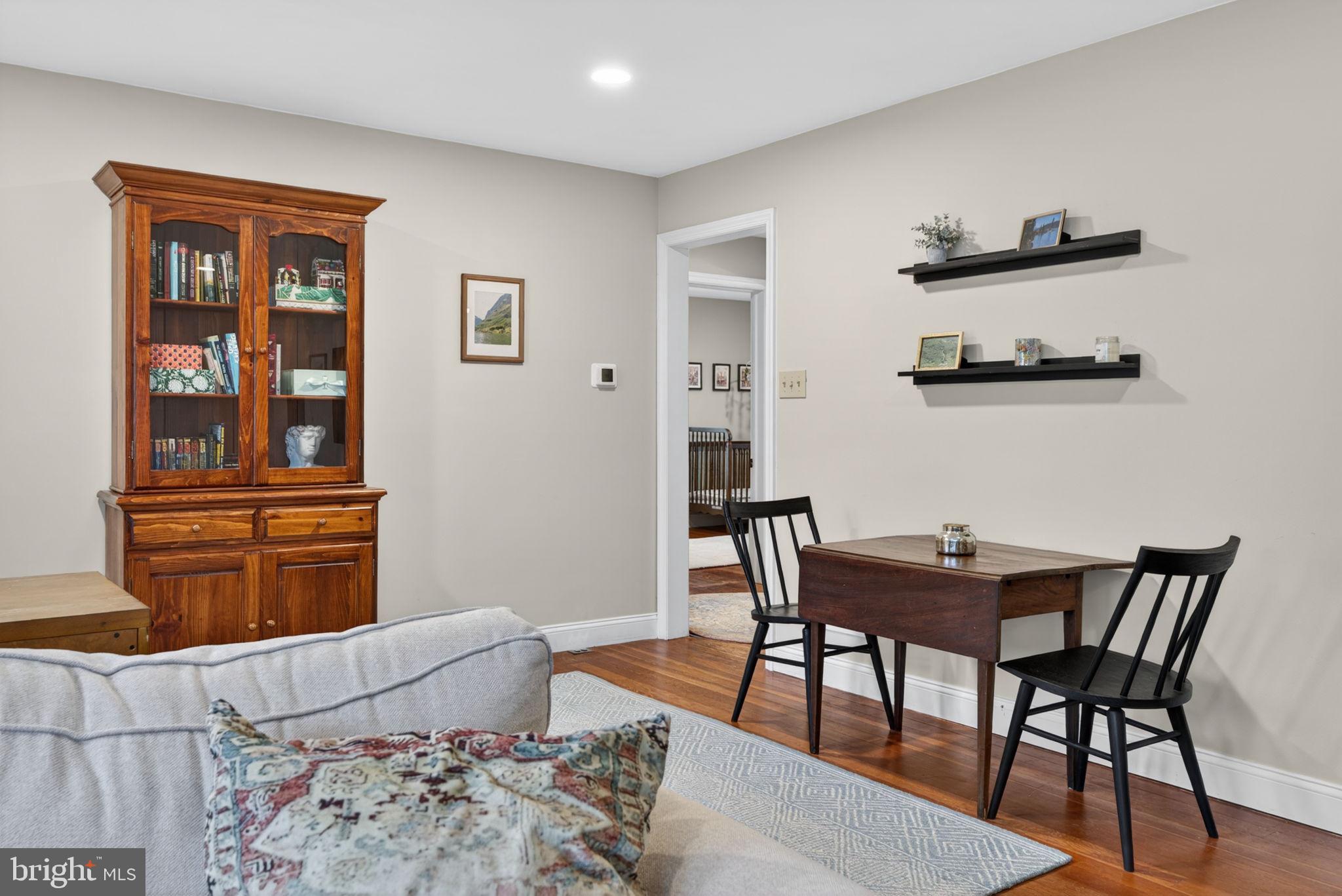 MAPLEWOOD - Residential