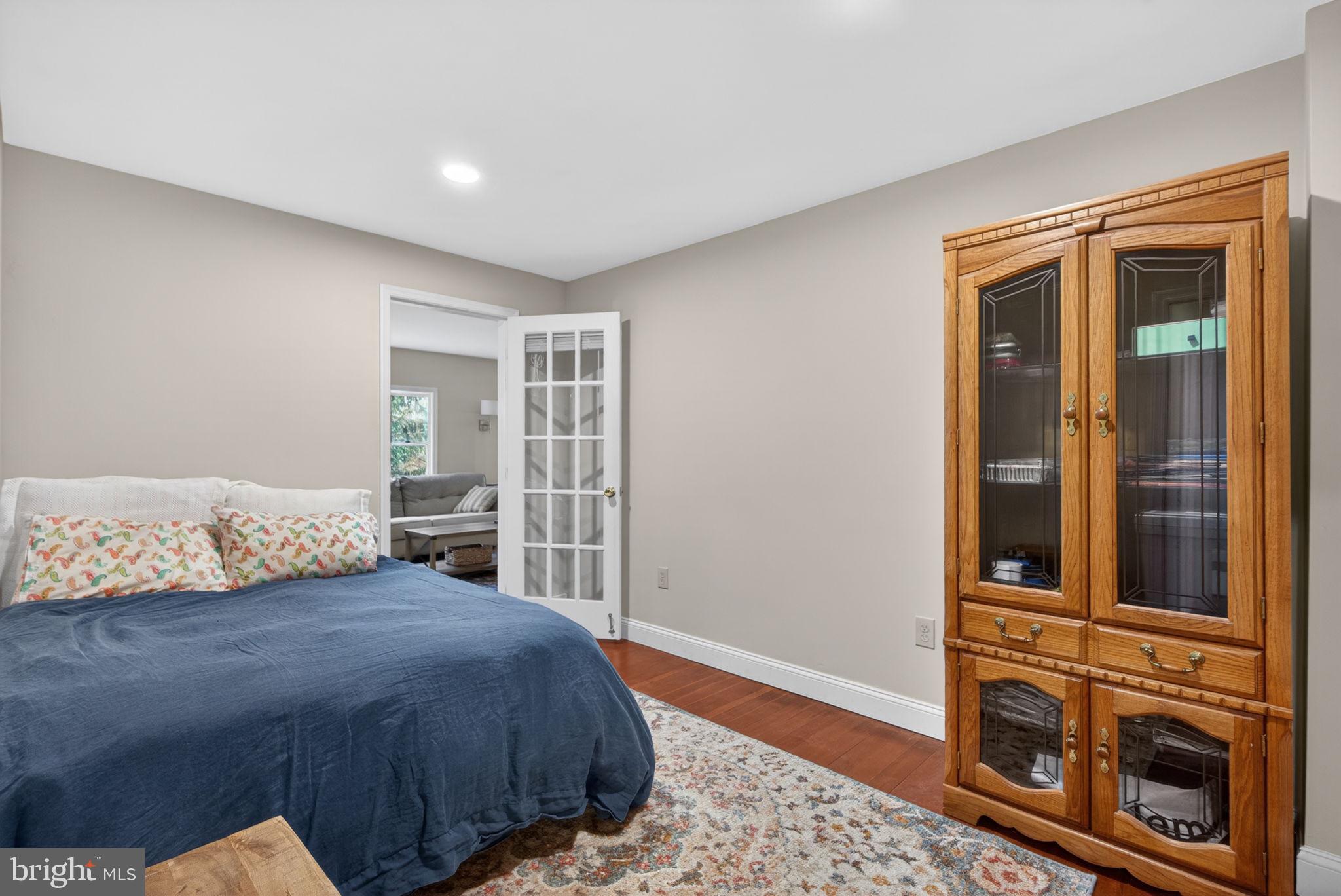 MAPLEWOOD - Residential